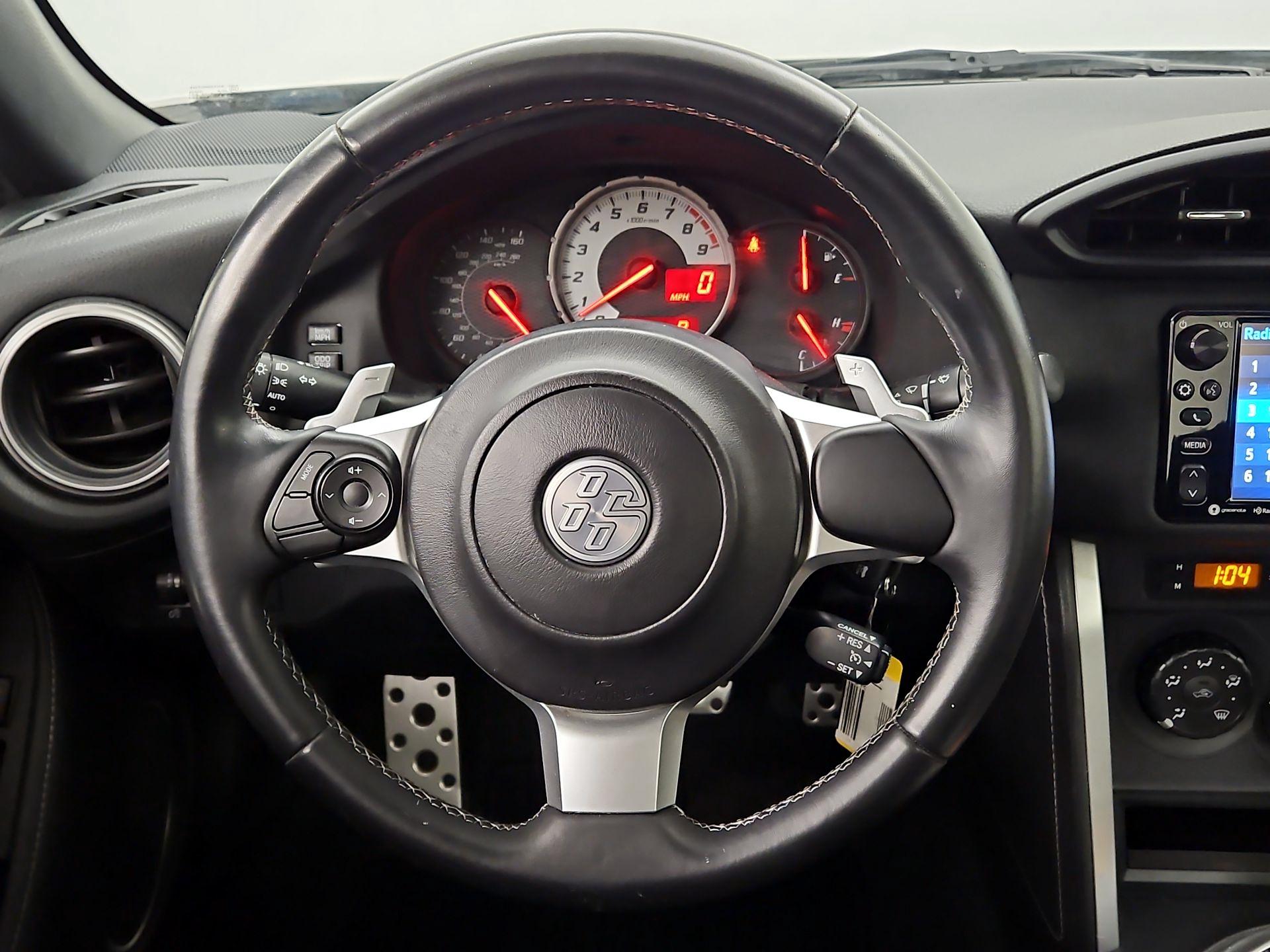 Thumbnail: 2017 Toyota 86 - 10
