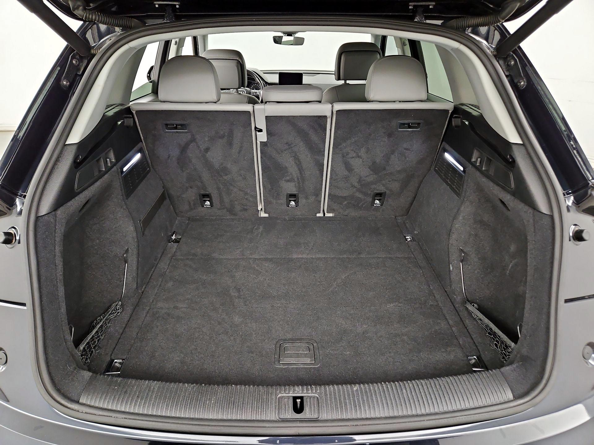 Thumbnail: 2019 Audi Q5 - 20