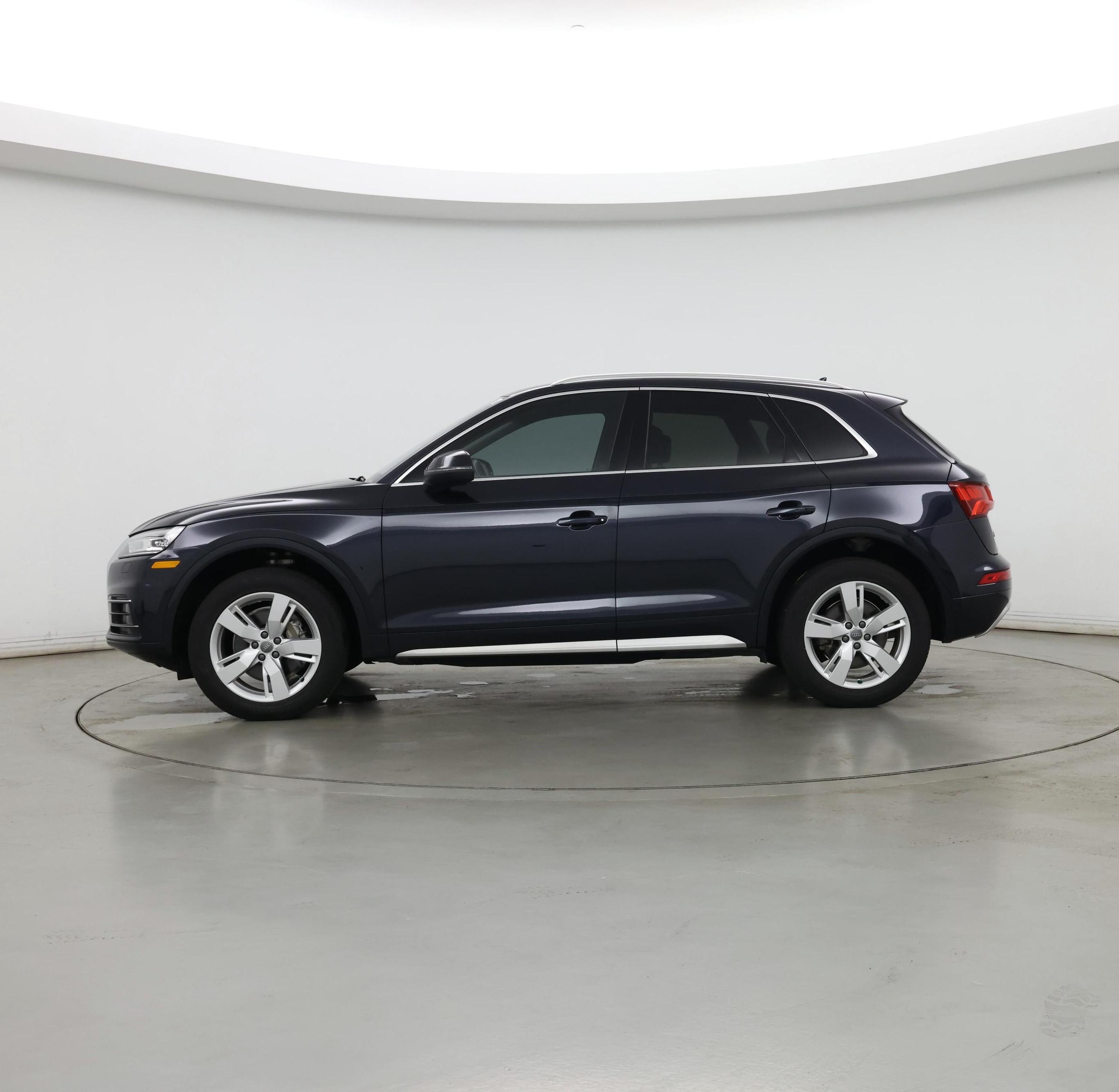 Thumbnail: 2019 Audi Q5 - 3