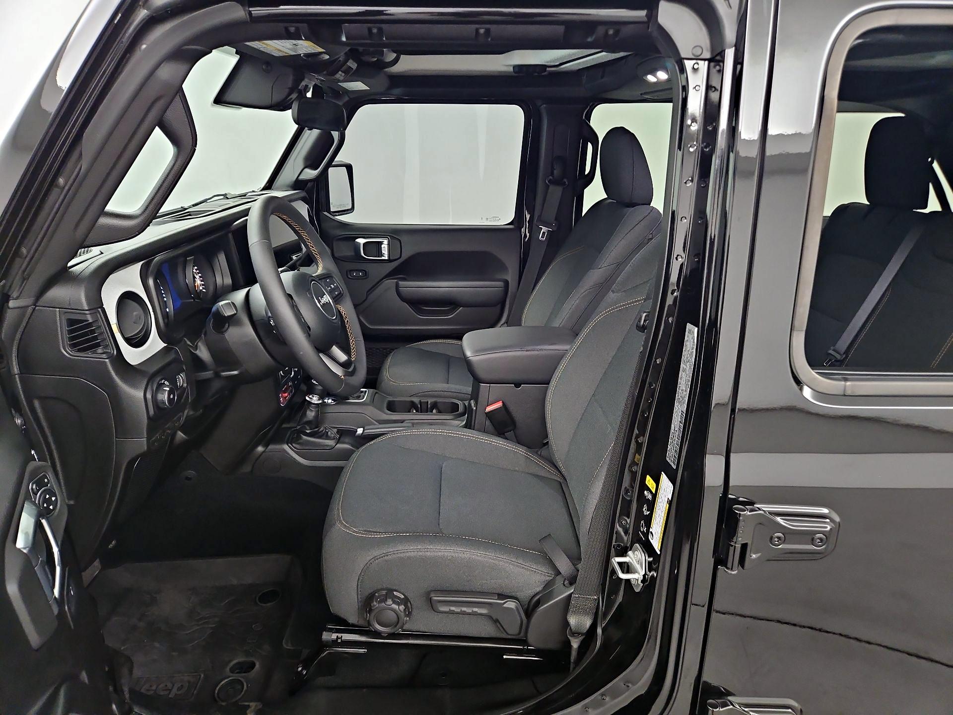 Thumbnail: 2024 Jeep Wrangler - 11
