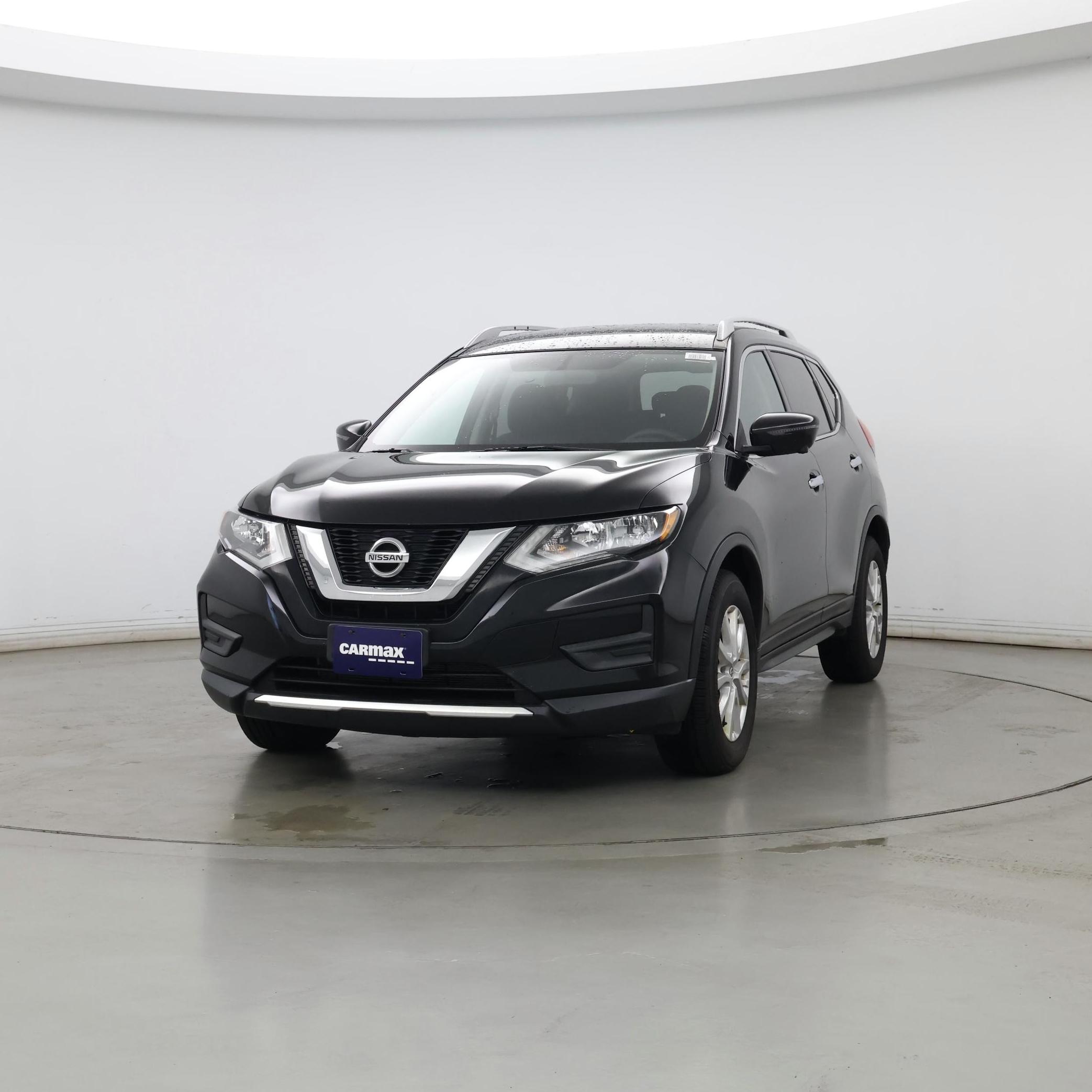 Thumbnail: 2017 Nissan Rogue - 4