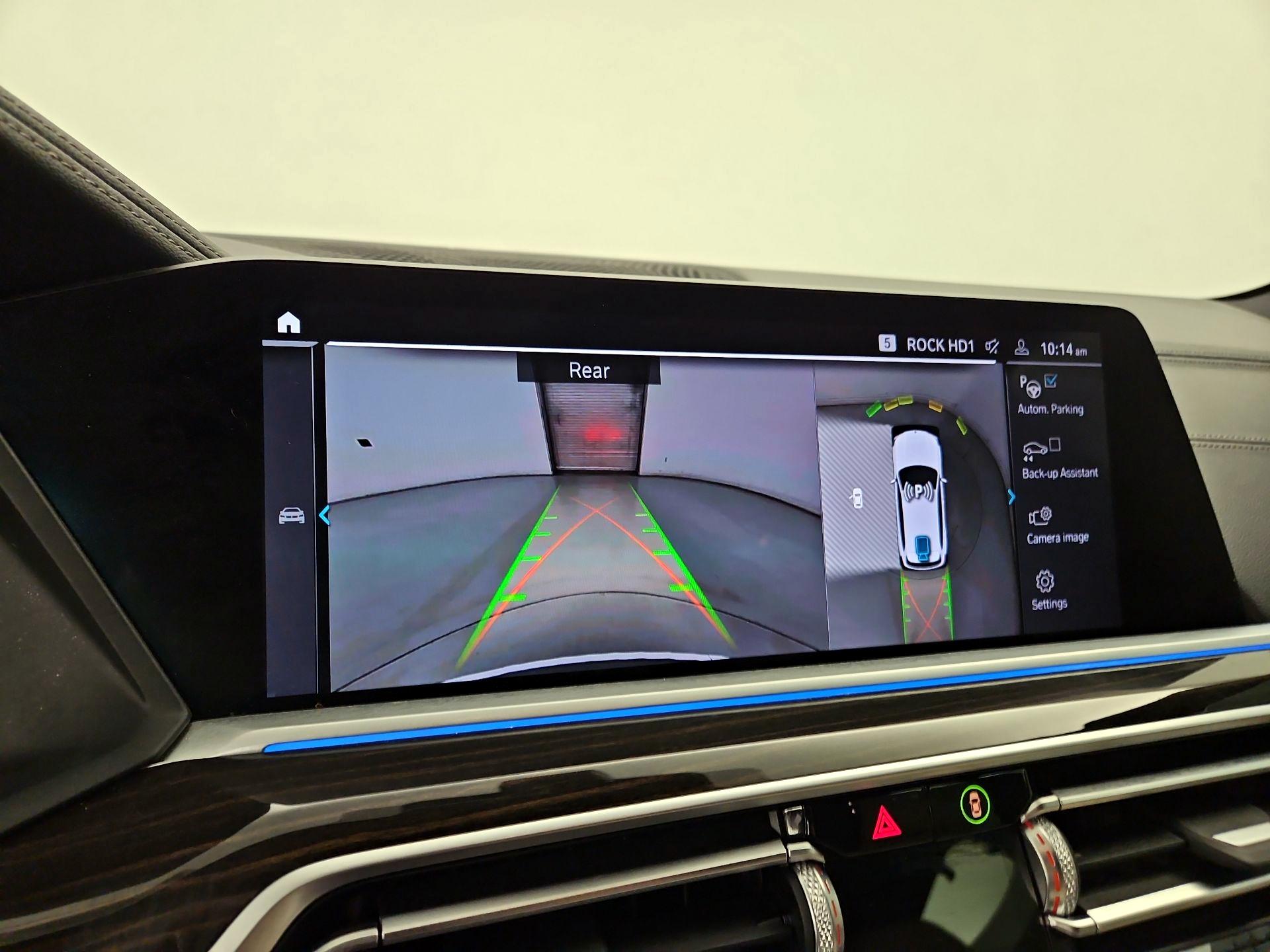 Thumbnail: 2021 BMW X5 - 15