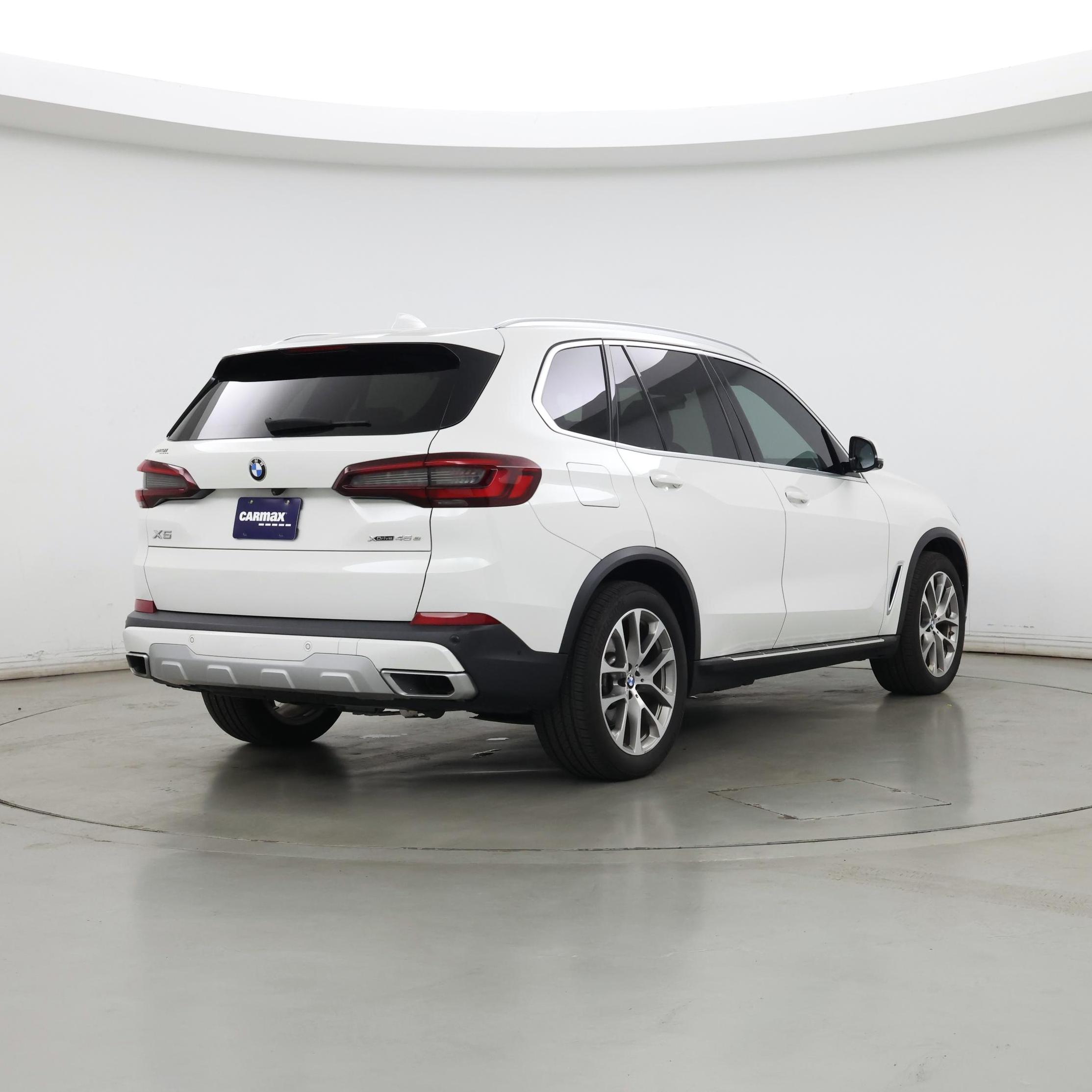 Thumbnail: 2021 BMW X5 - 8