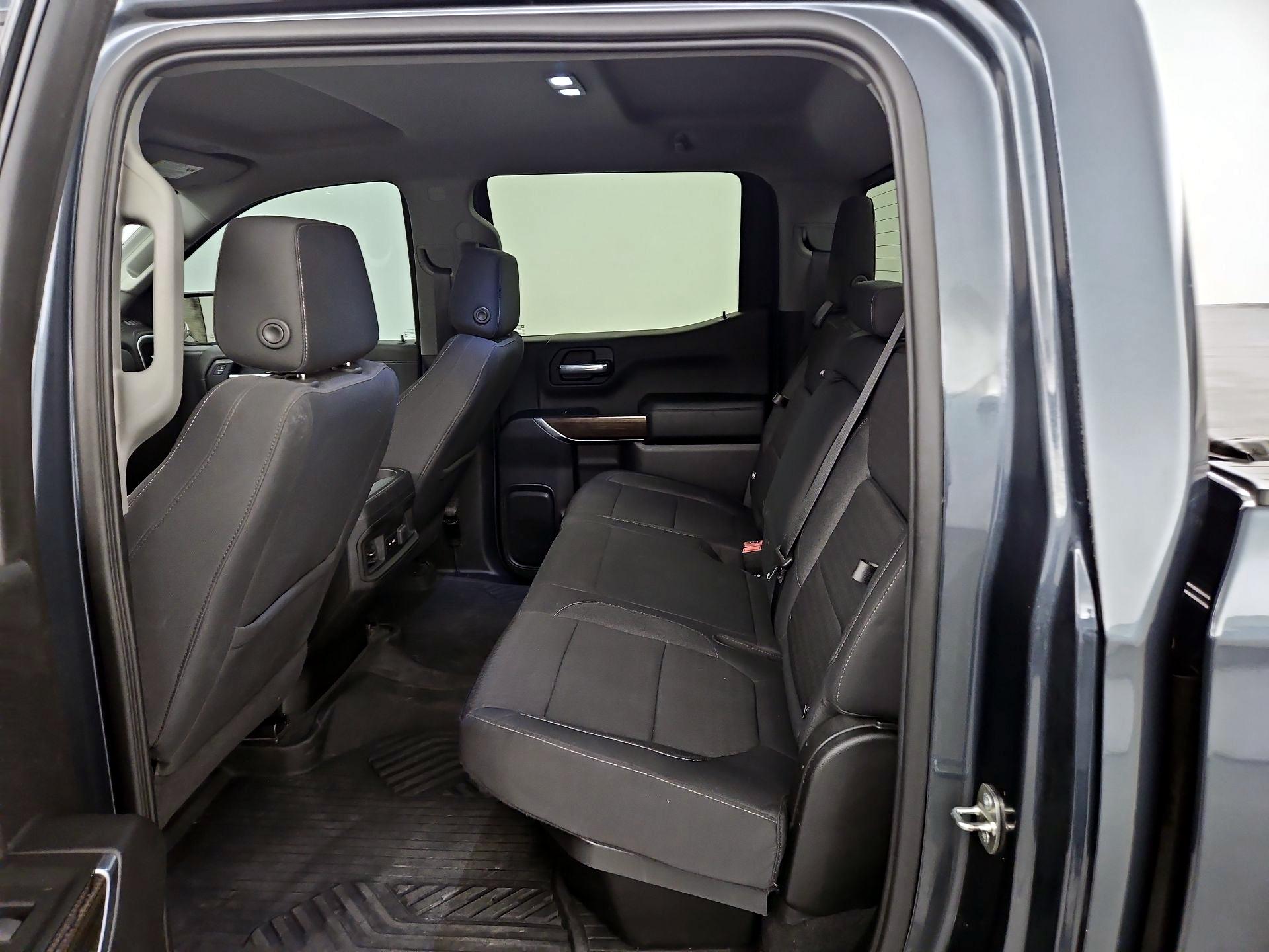 Thumbnail: 2020 Chevrolet Silverado 1500 - 19
