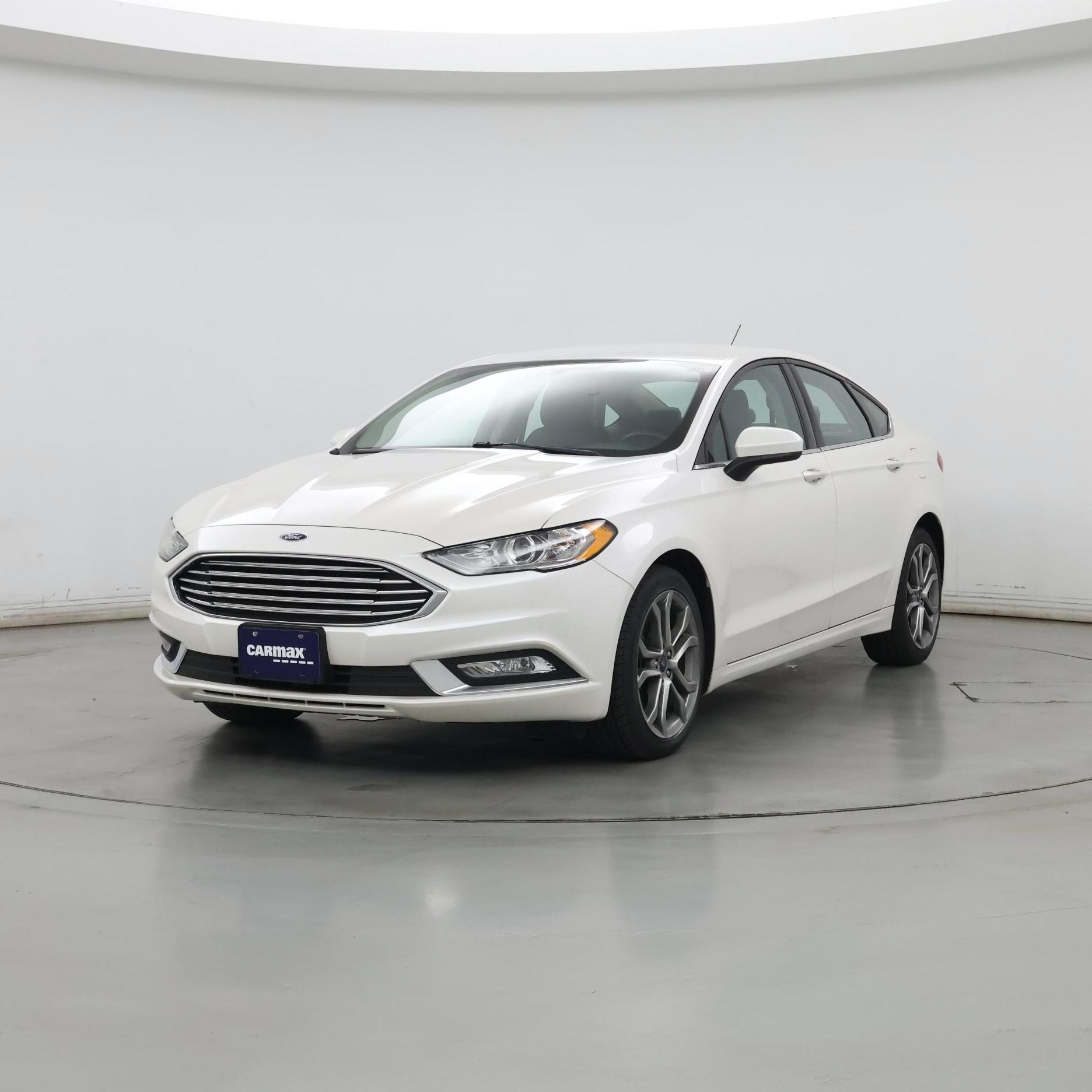 Thumbnail: 2017 Ford Fusion - 4