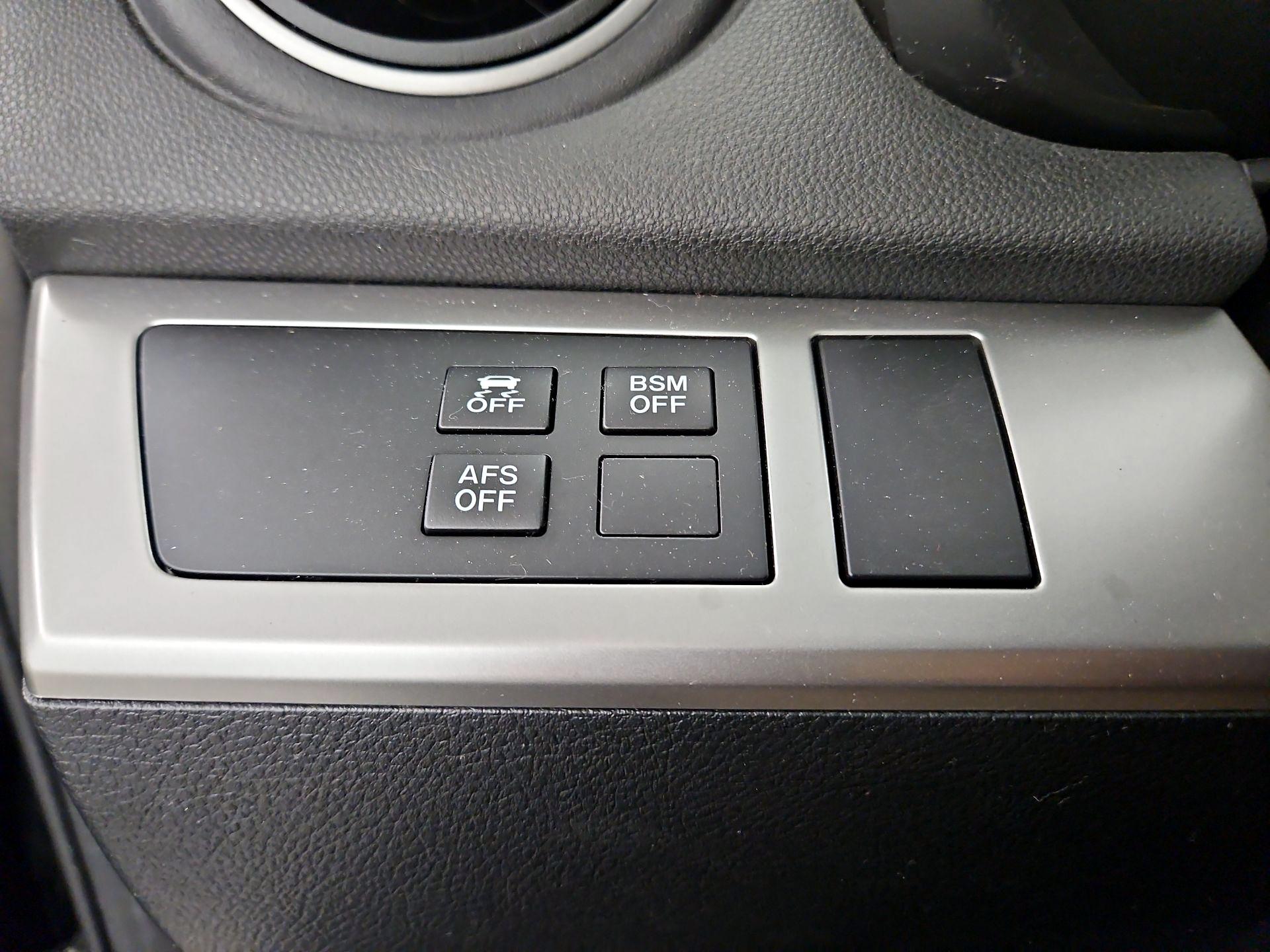 Thumbnail: 2013 Mazda Mazda3 - 13