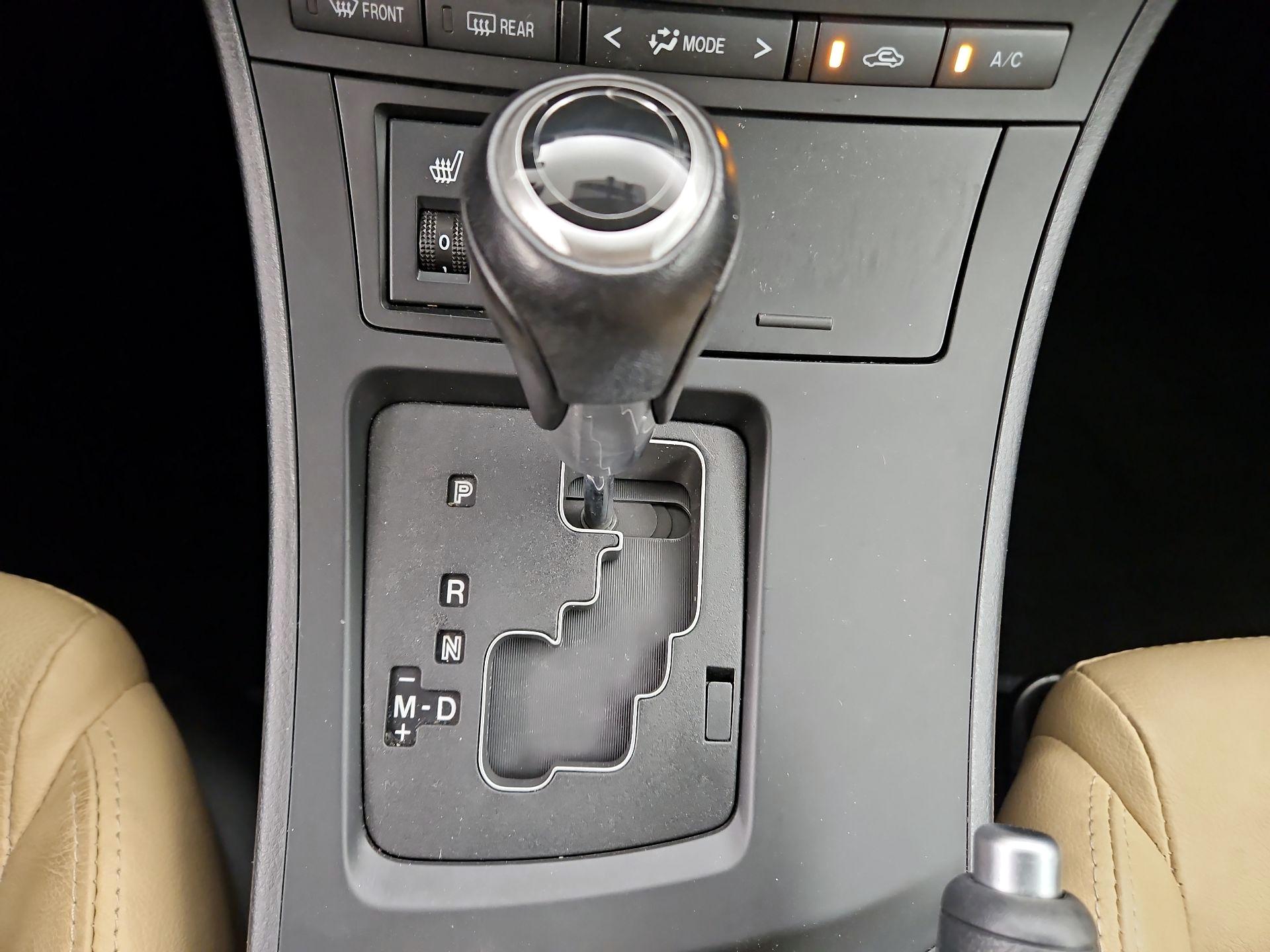 Thumbnail: 2013 Mazda Mazda3 - 16
