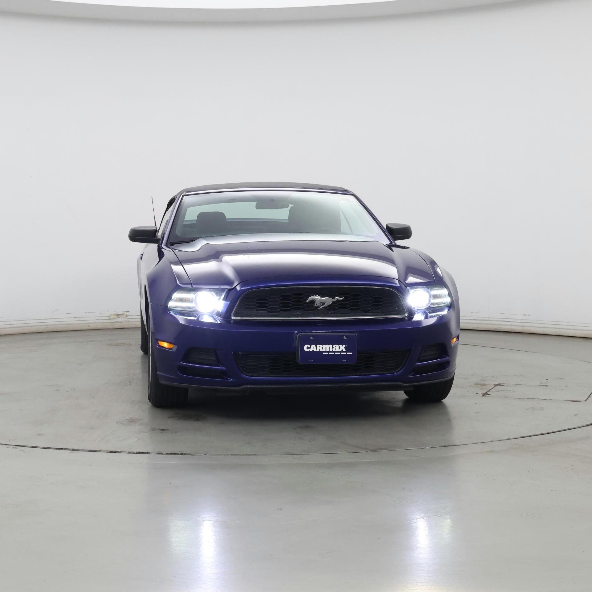 Thumbnail: 2013 Ford Mustang - 5