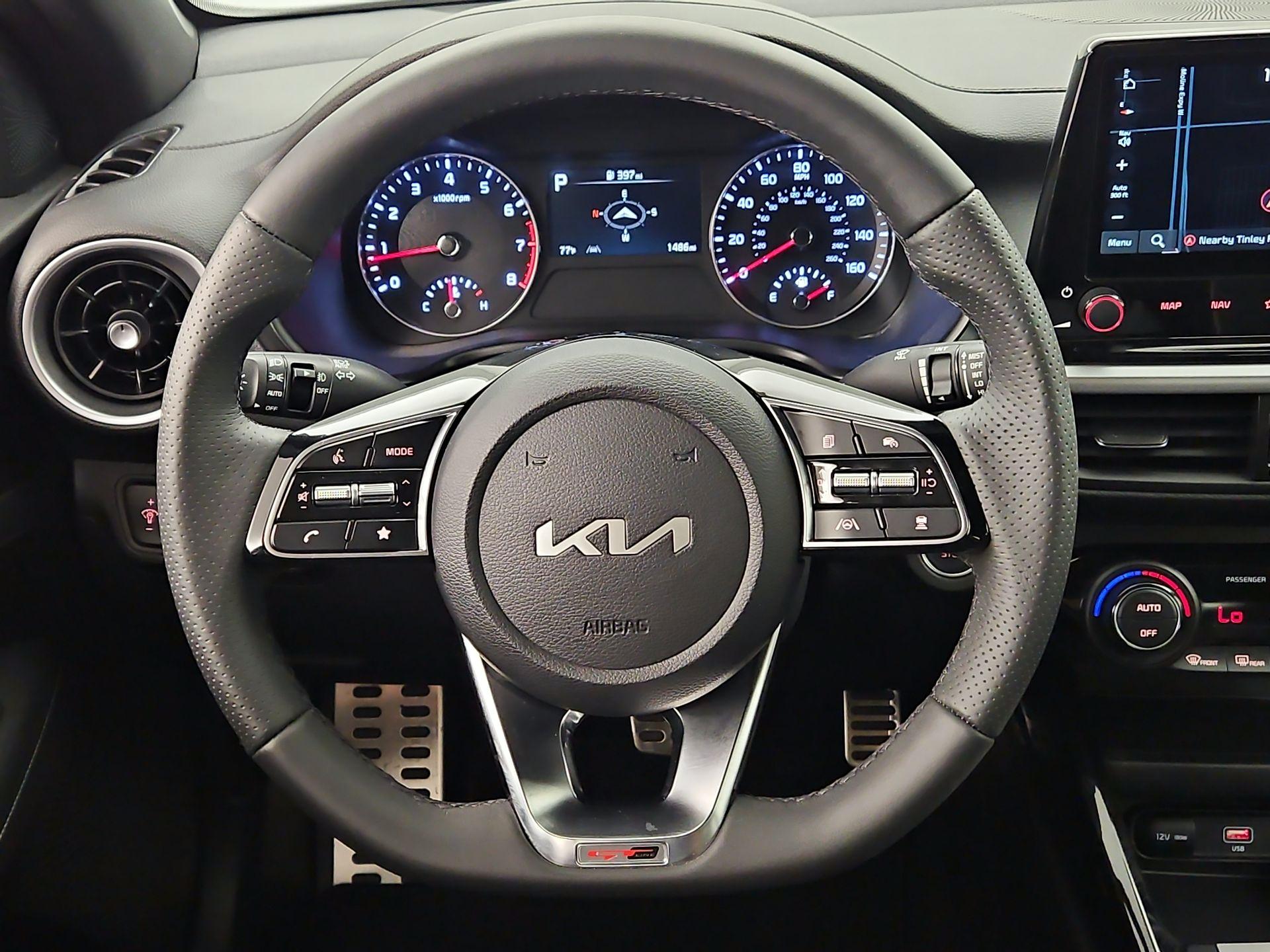 Thumbnail: 2024 Kia Forte - 10