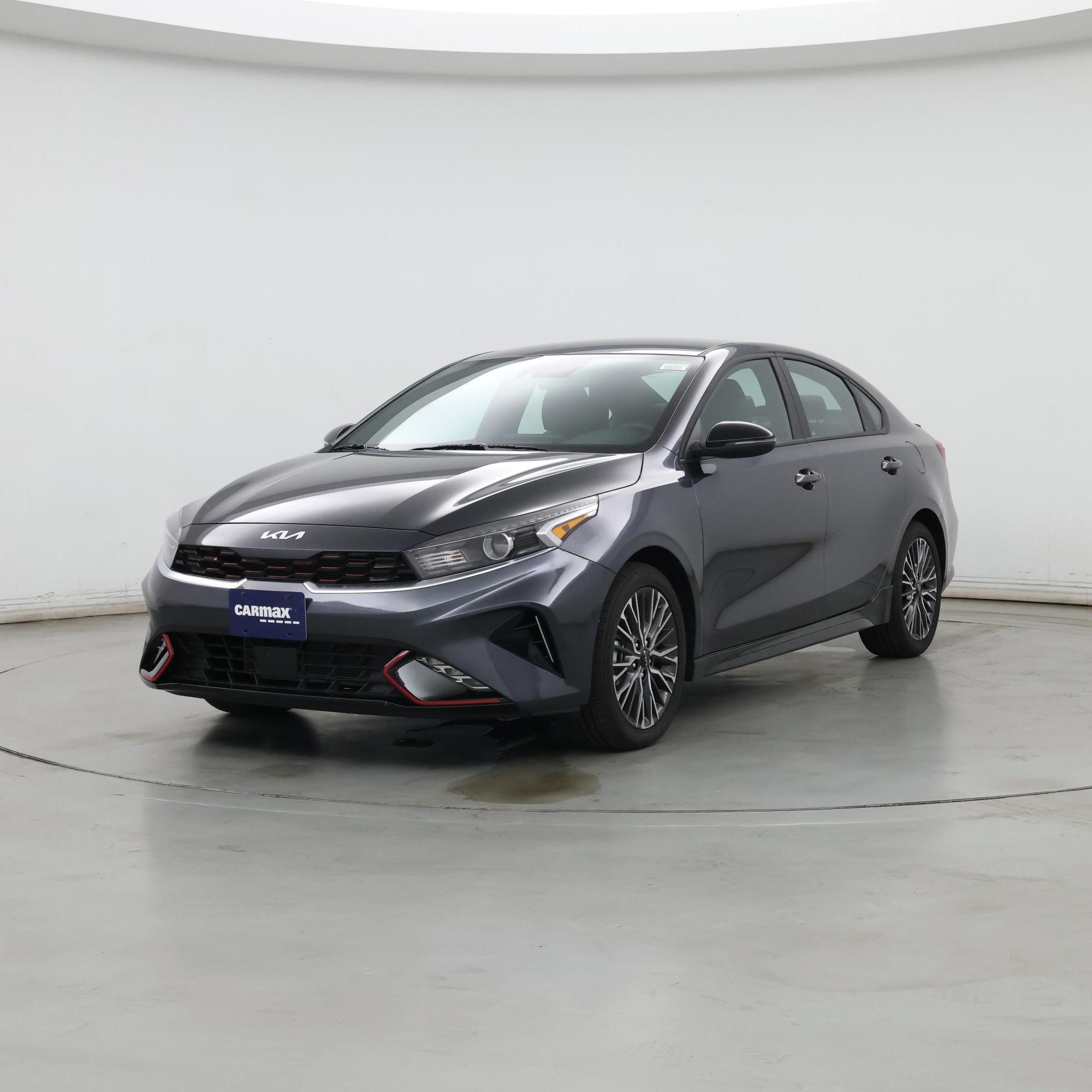 Thumbnail: 2024 Kia Forte - 4