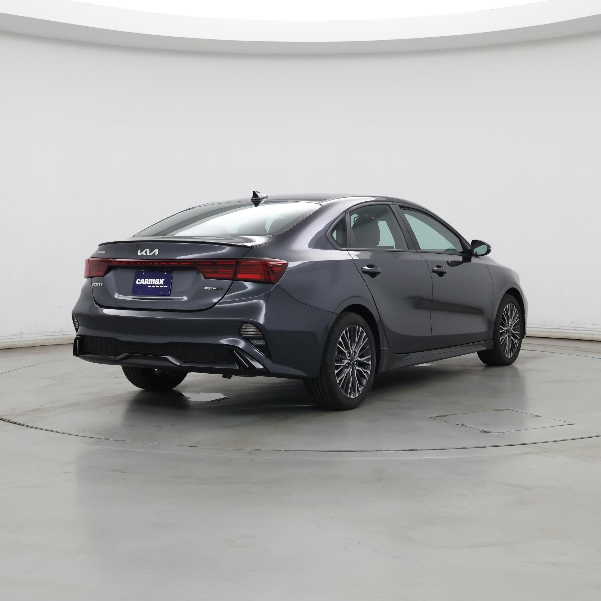 Thumbnail: 2024 Kia Forte - 8