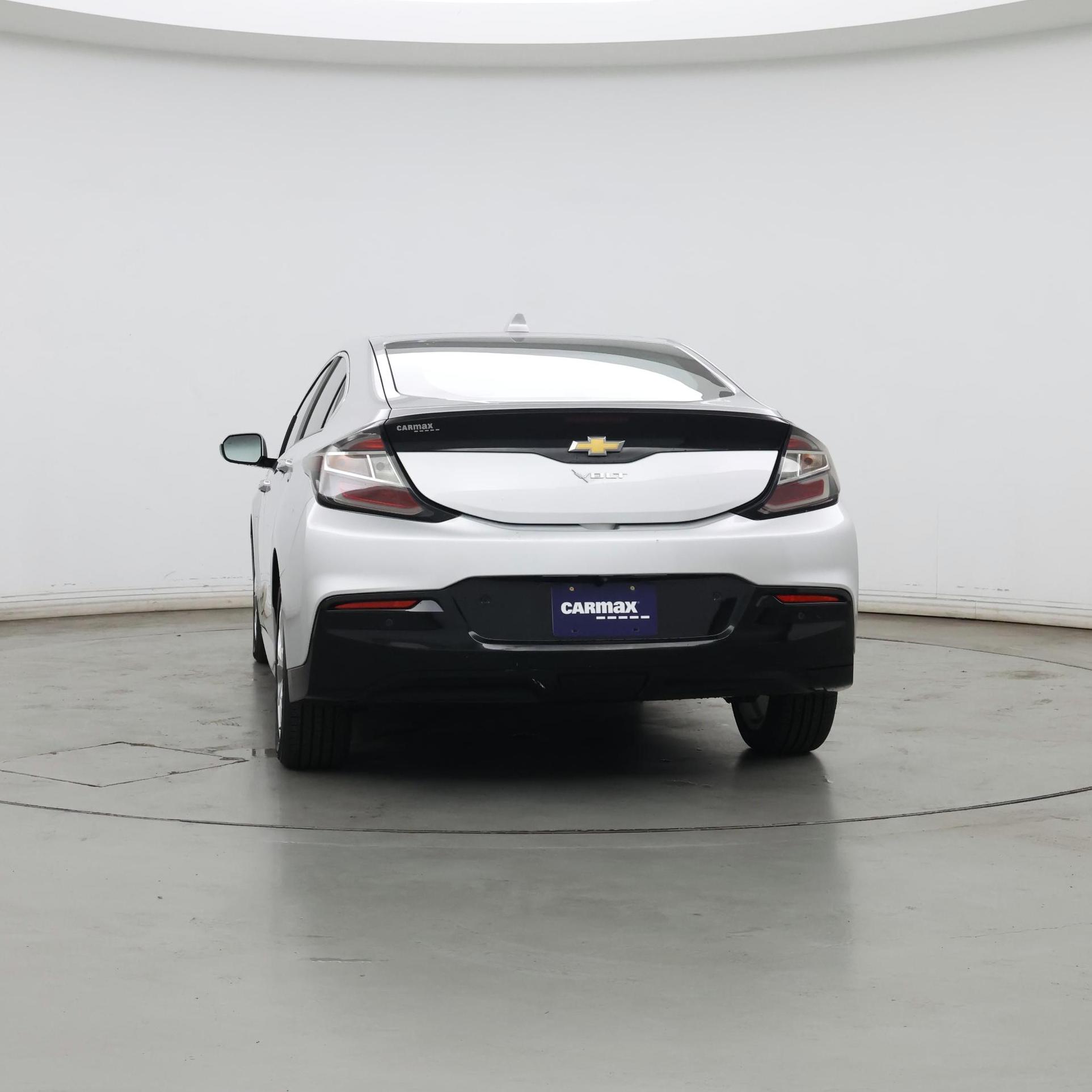 Thumbnail: 2018 Chevrolet Volt - 6