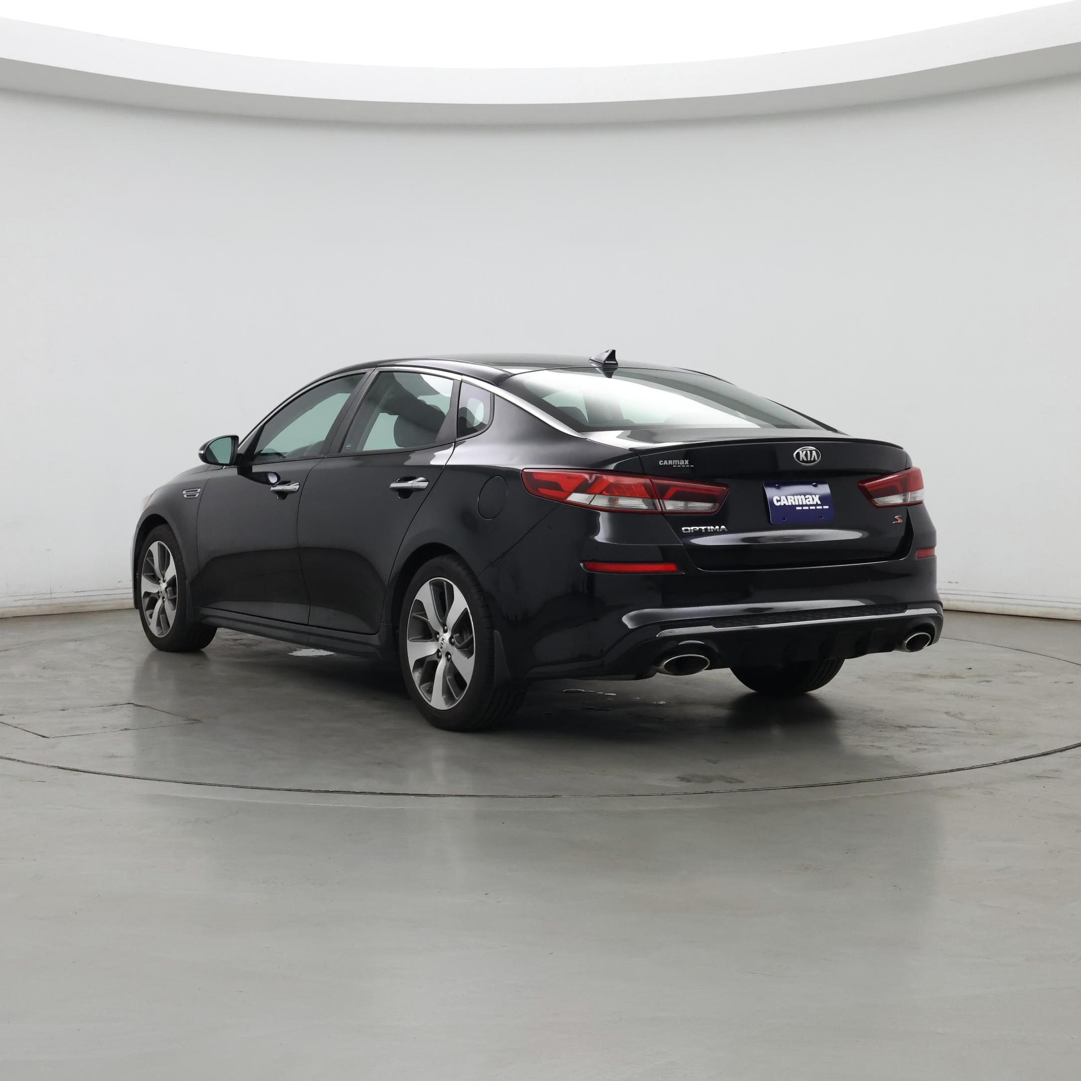 Thumbnail: 2019 Kia Optima - 2