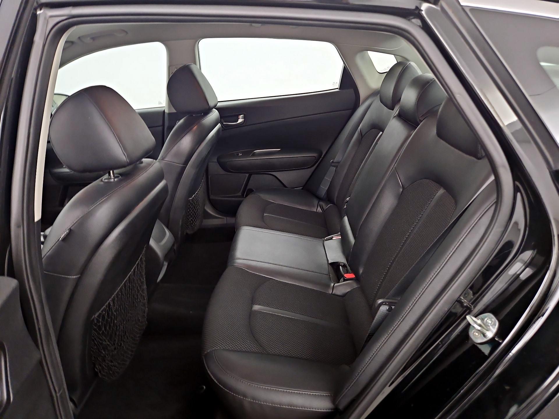Thumbnail: 2019 Kia Optima - 19