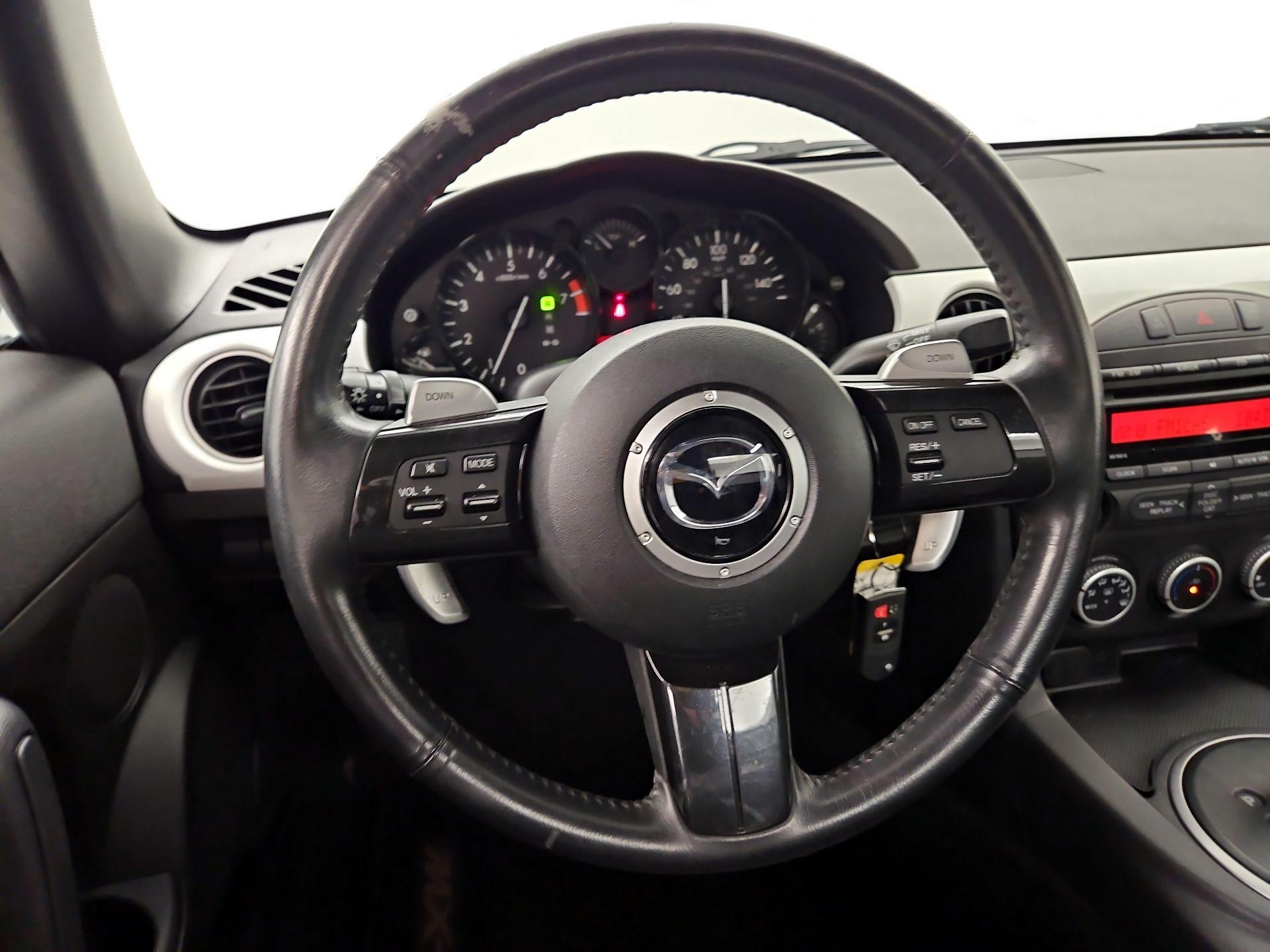 Thumbnail: 2013 Mazda MX-5 Miata - 10