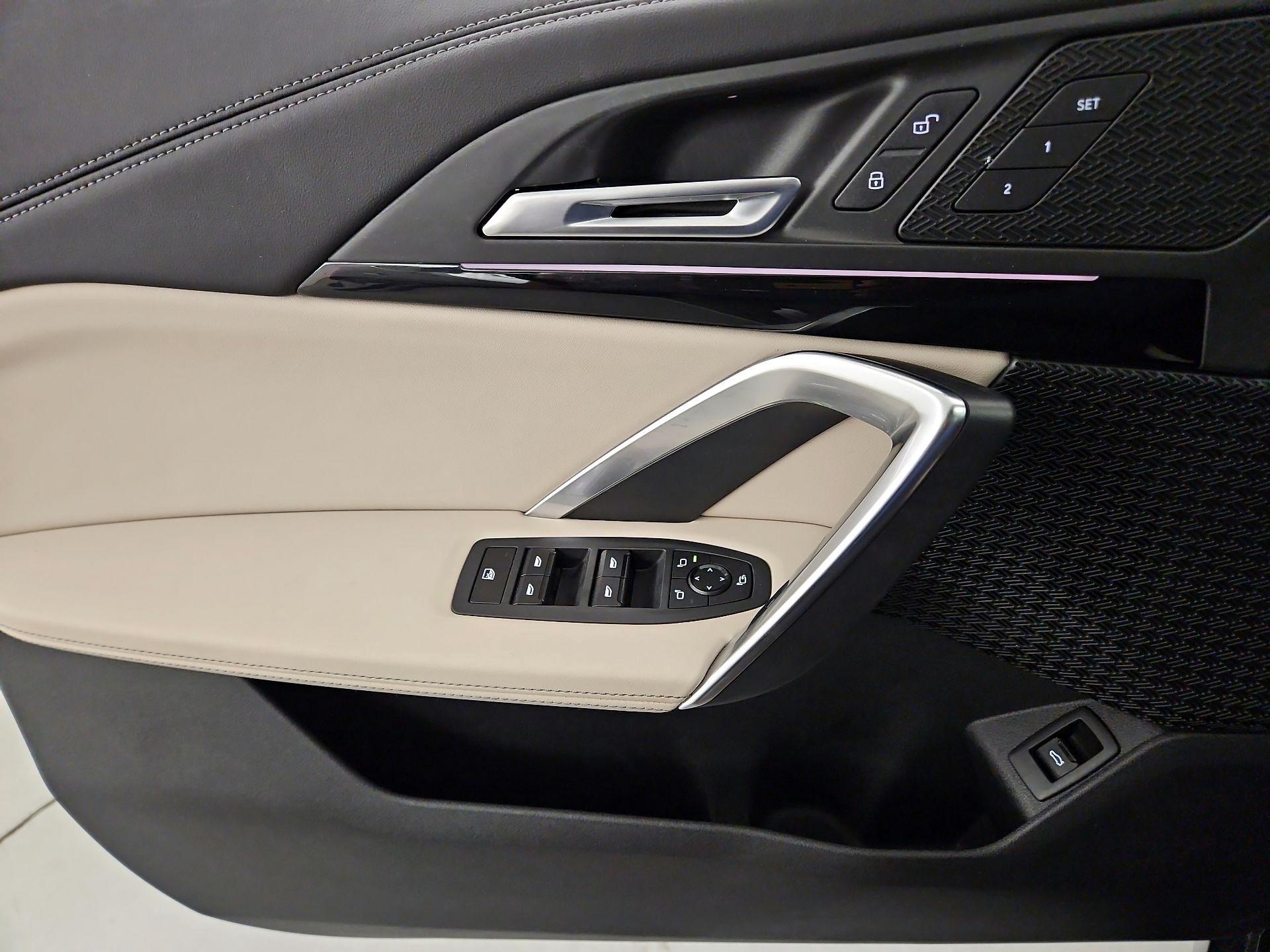 Thumbnail: 2023 BMW X1 - 12