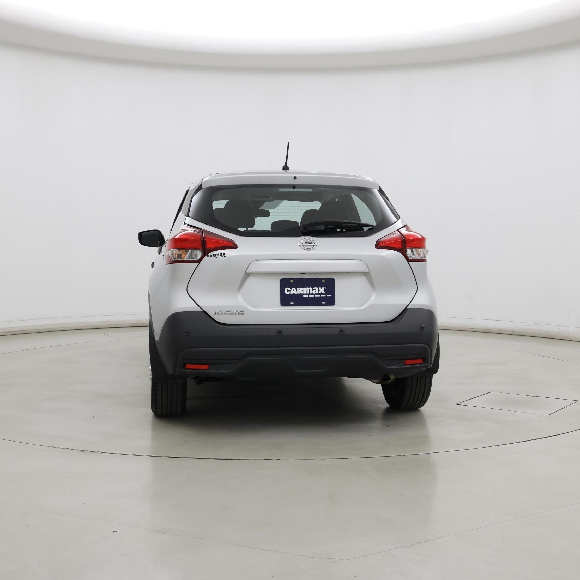 Thumbnail: 2020 Nissan Kicks - 6
