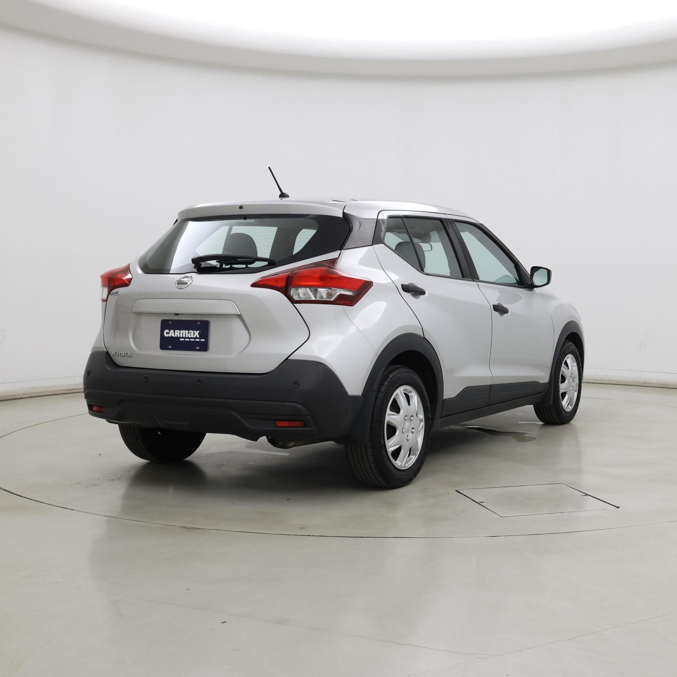 Thumbnail: 2020 Nissan Kicks - 8