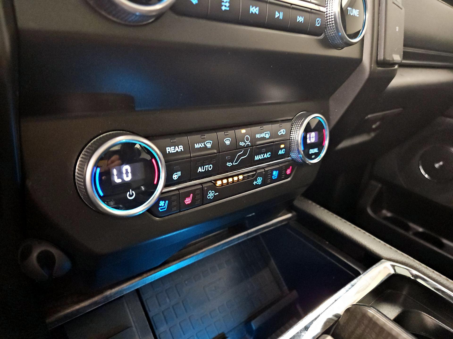 Thumbnail: 2021 Ford Expedition - 17