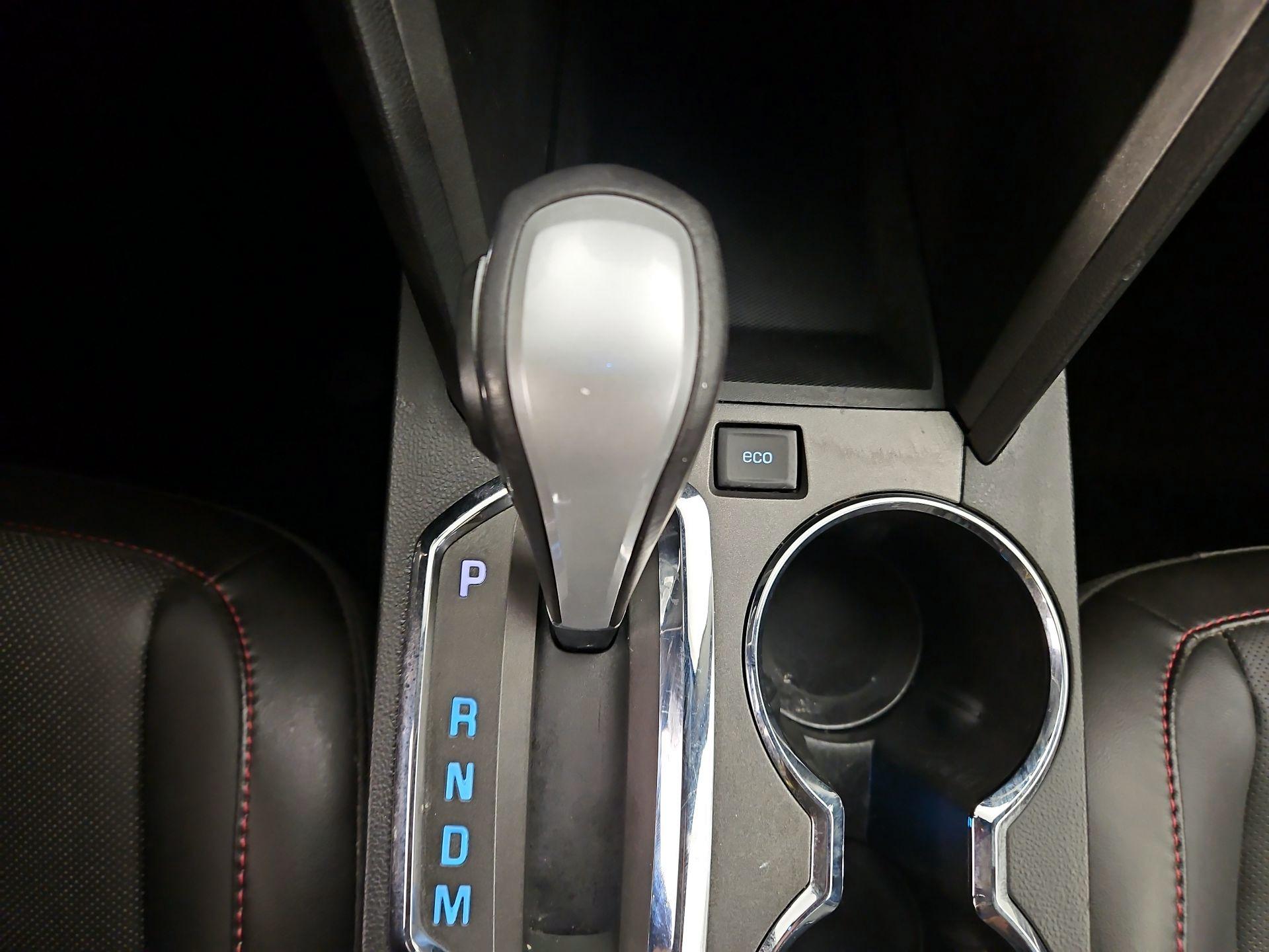 Thumbnail: 2015 Chevrolet Equinox - 17