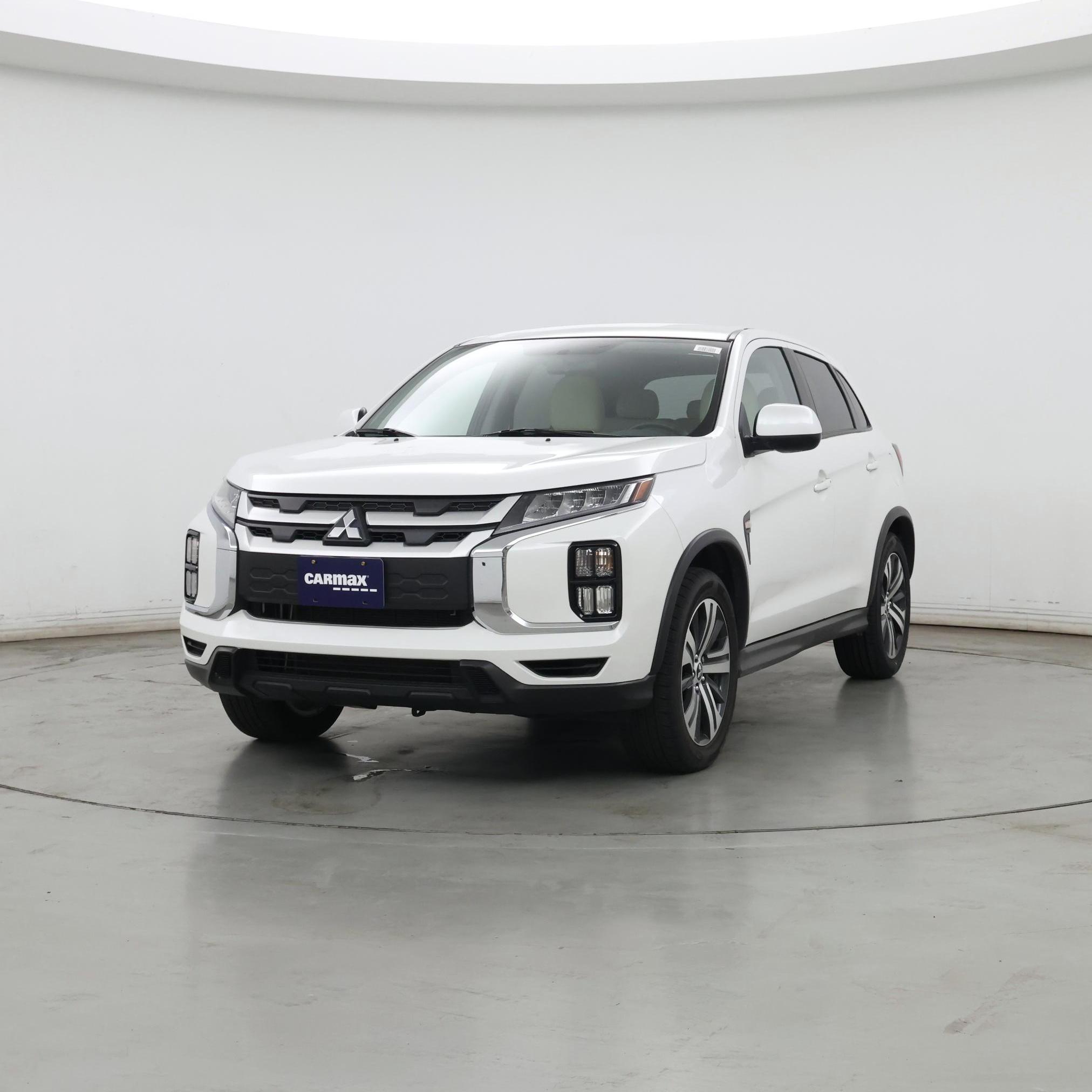 Thumbnail: 2020 Mitsubishi Outlander Sport - 4