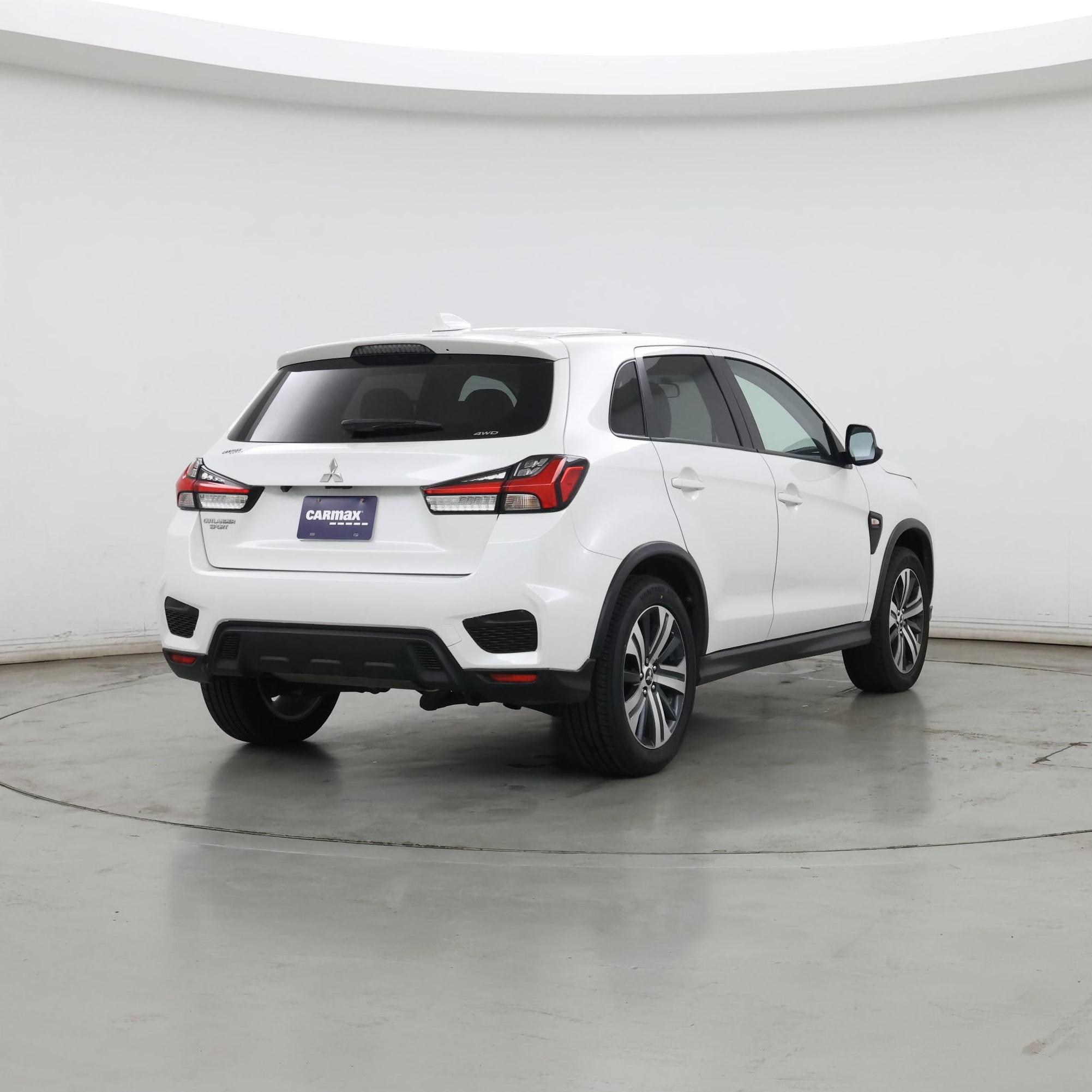Thumbnail: 2020 Mitsubishi Outlander Sport - 8