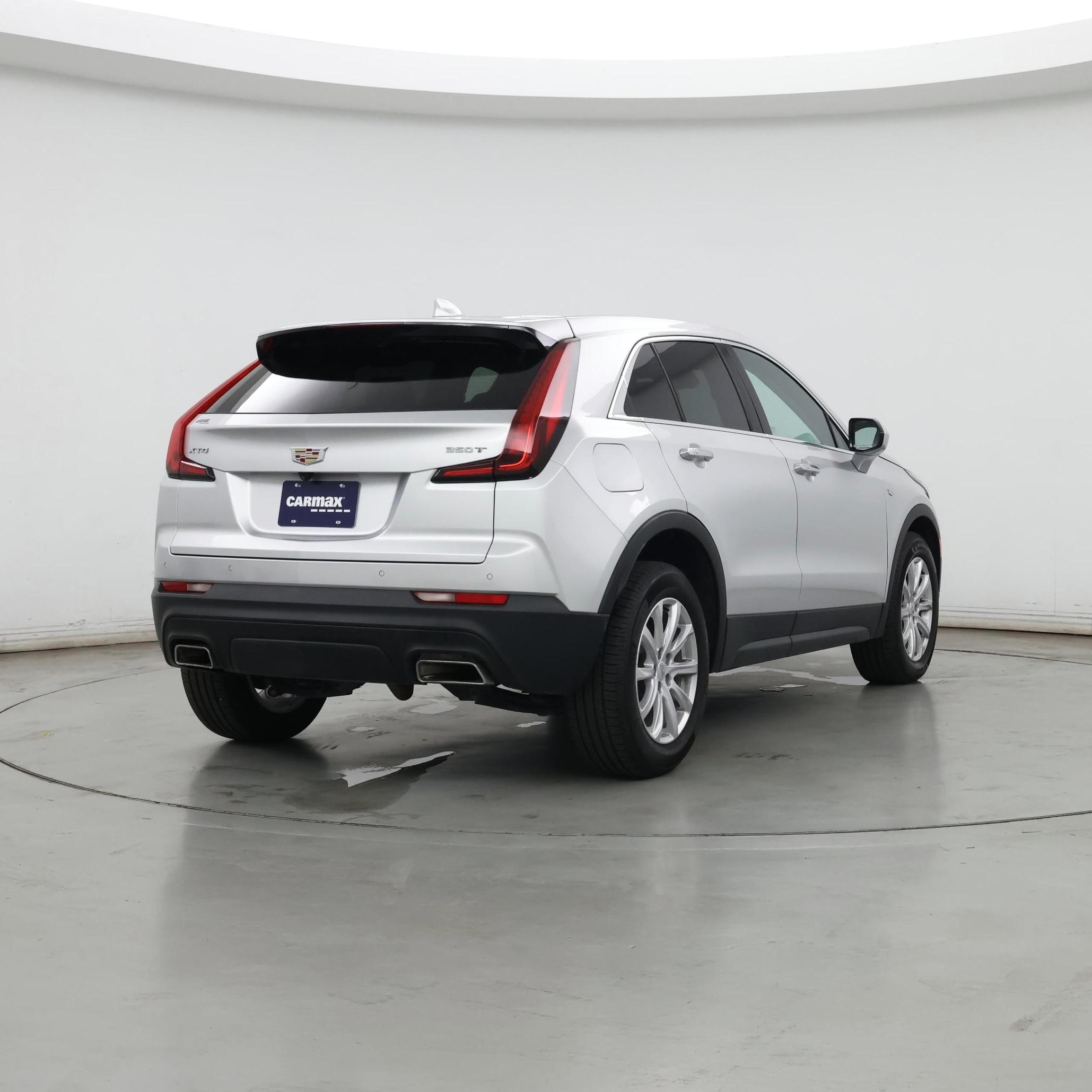 Thumbnail: 2022 Cadillac XT4 - 8