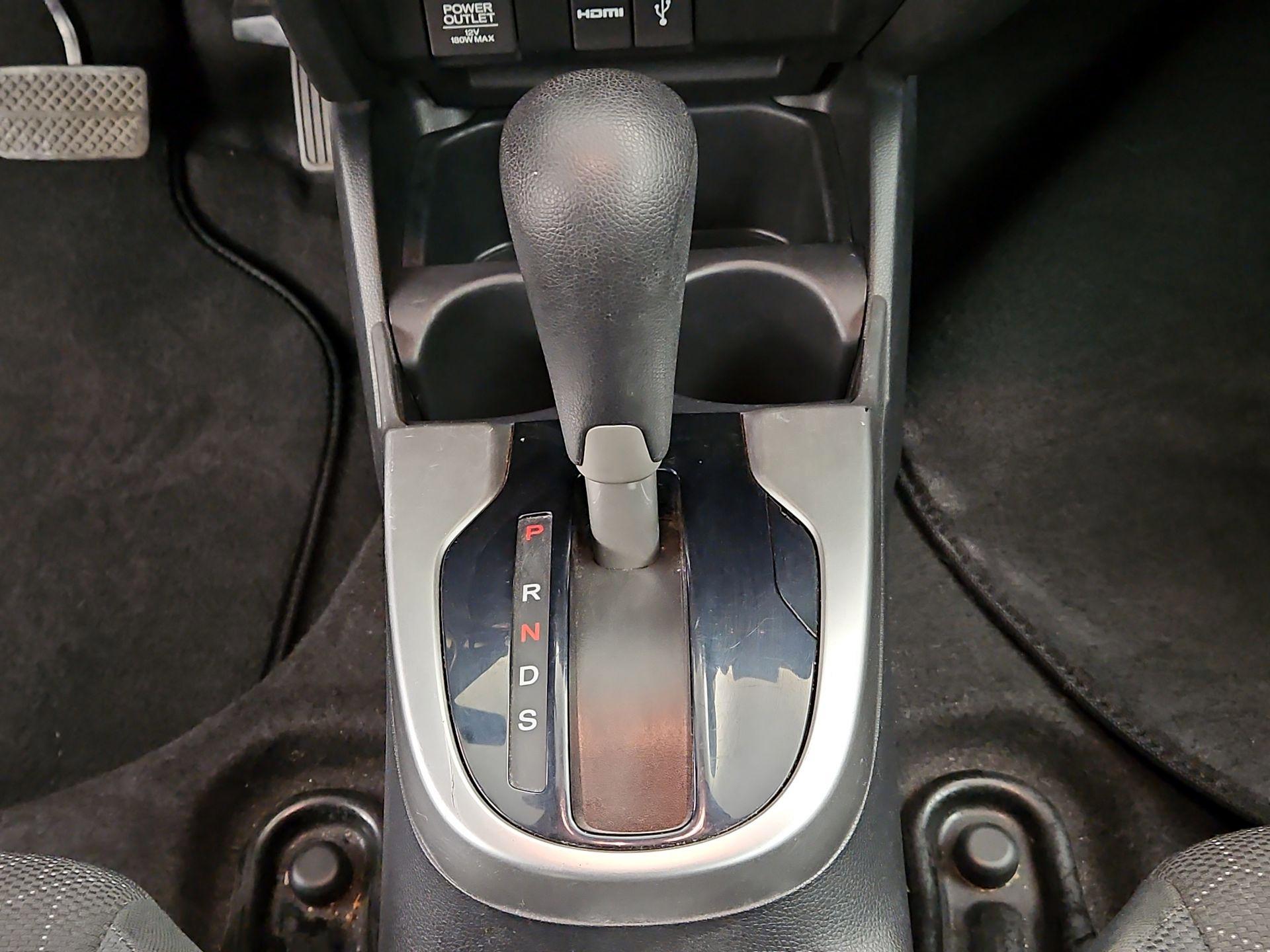 Thumbnail: 2015 Honda Fit - 17