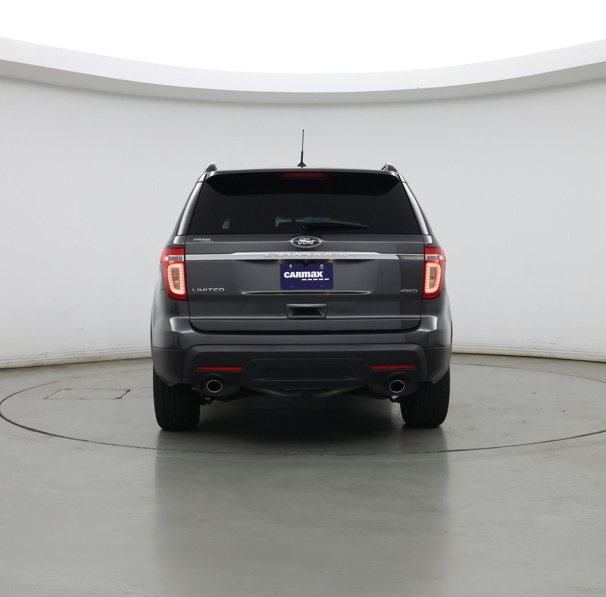 Thumbnail: 2015 Ford Explorer - 6