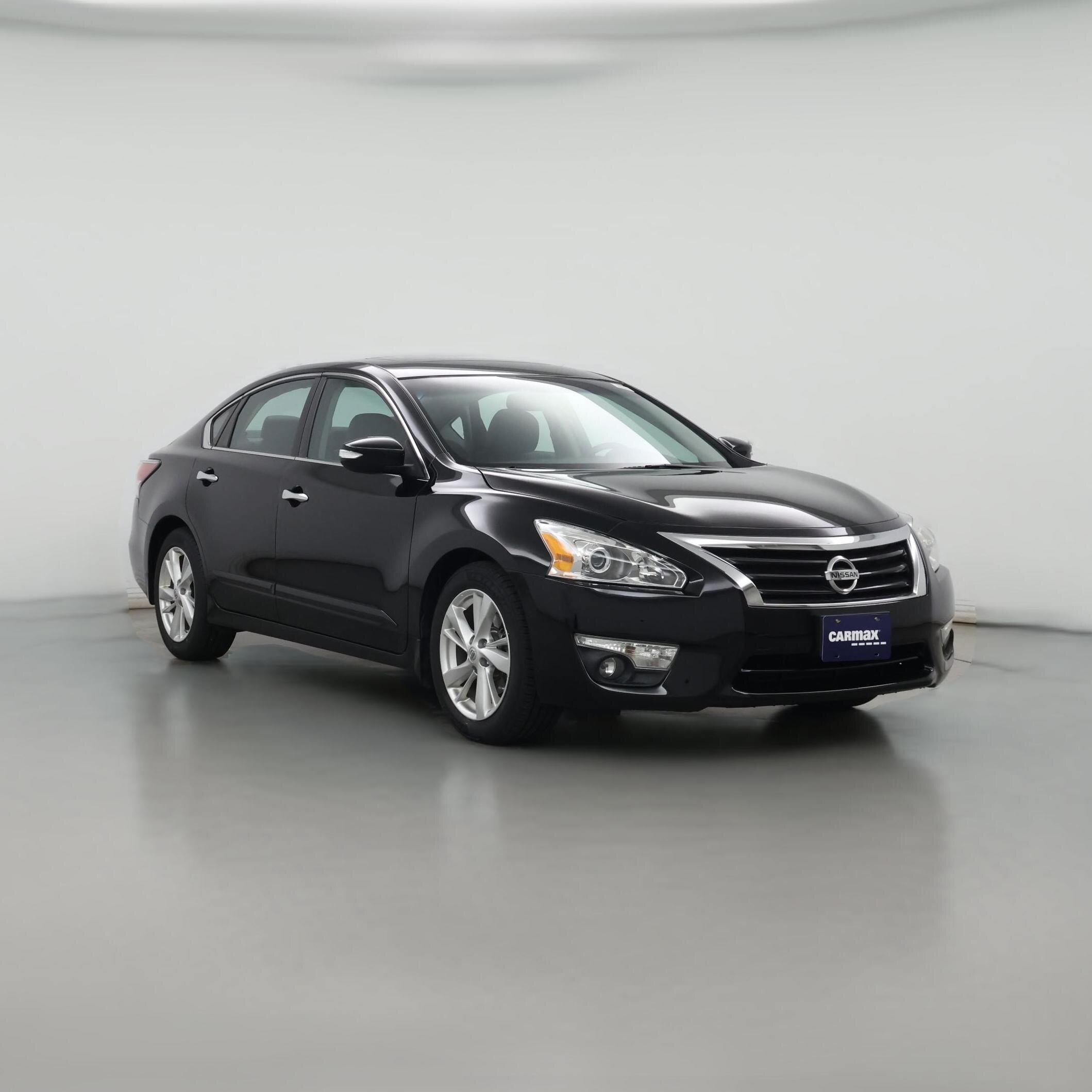 Thumbnail: 2015 Nissan Altima - 1