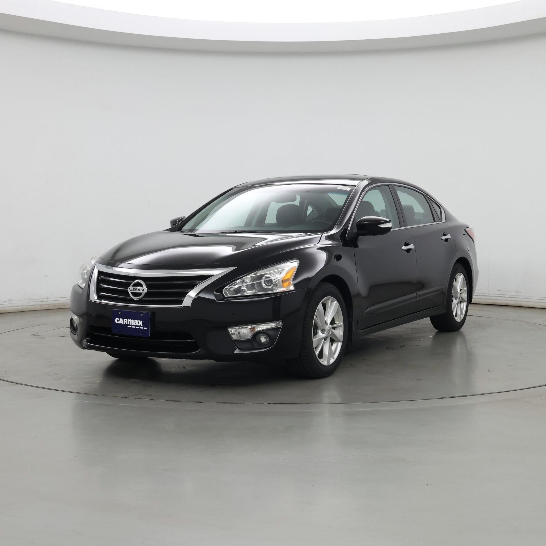 Thumbnail: 2015 Nissan Altima - 4