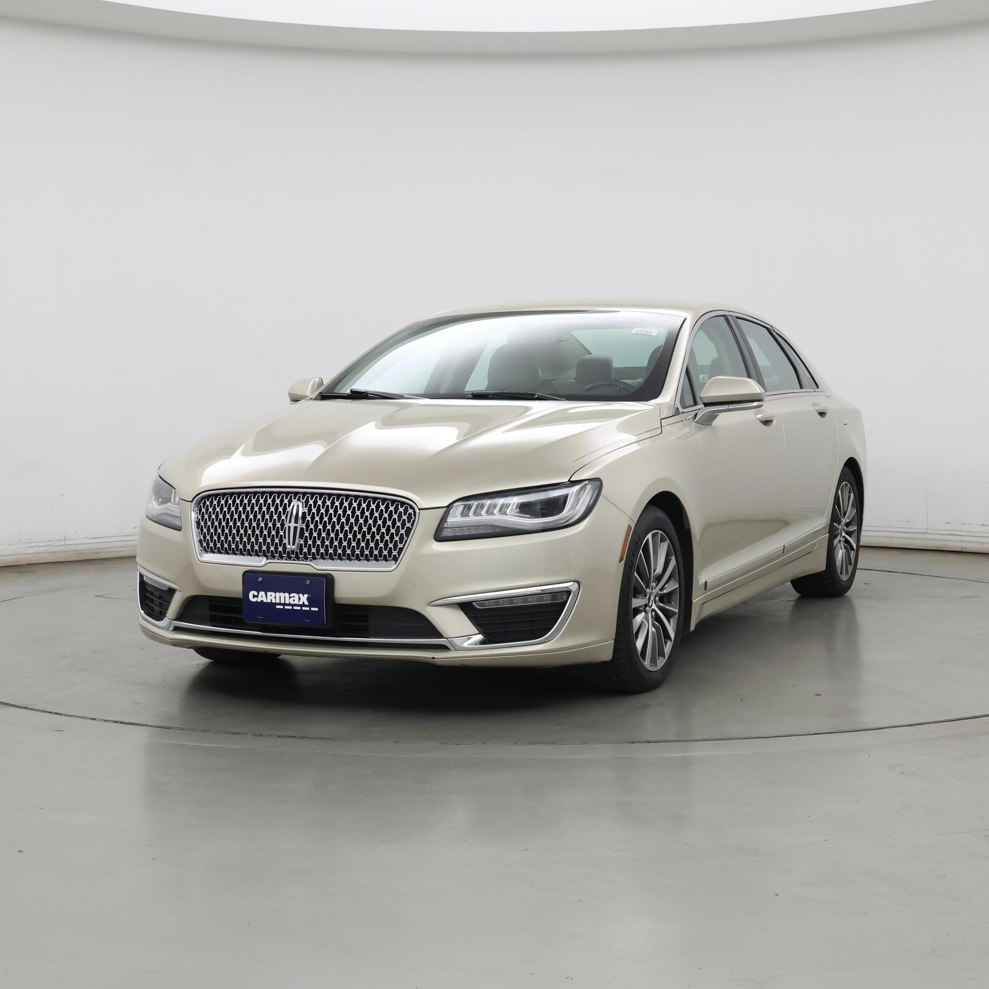 Thumbnail: 2017 Lincoln MKZ - 4
