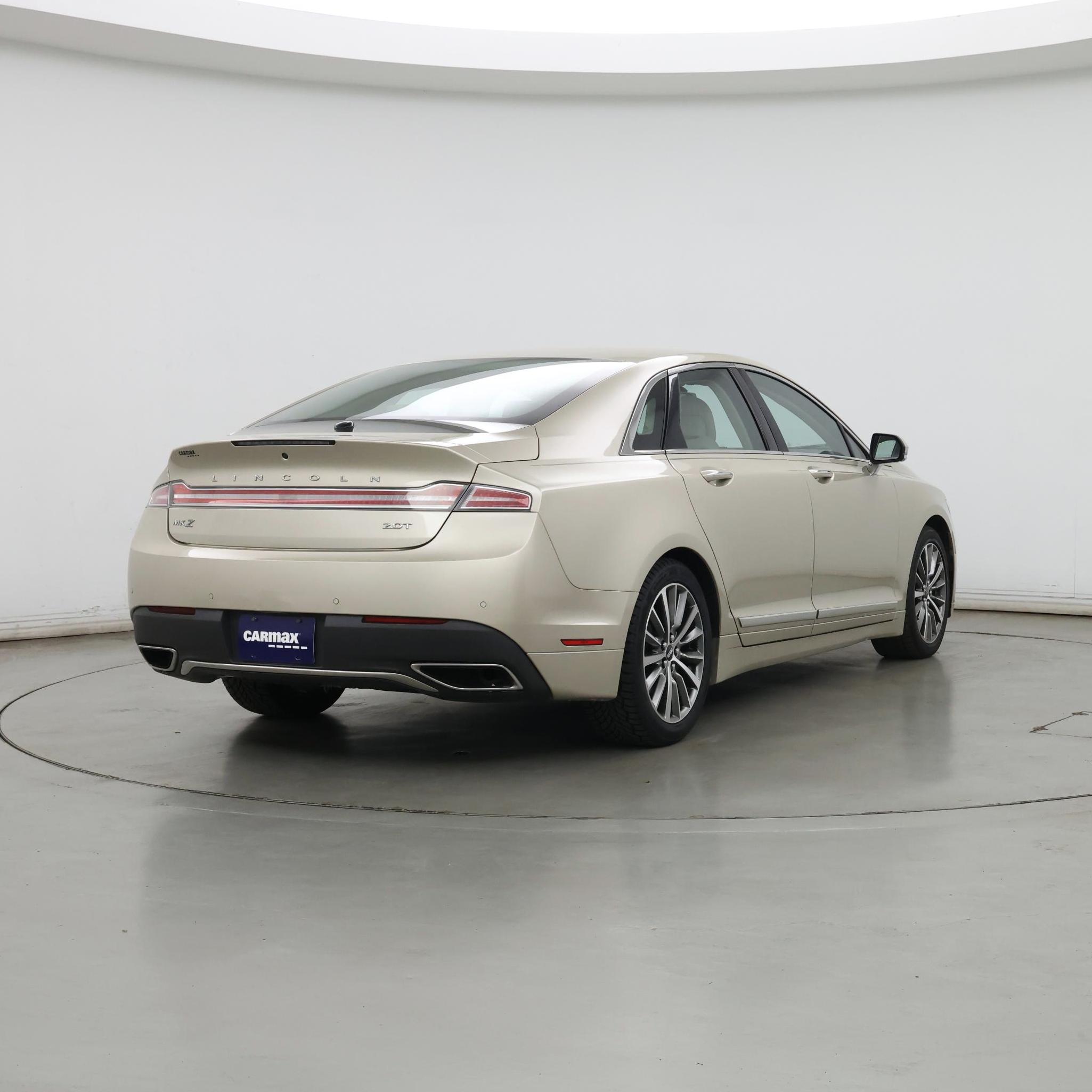 Thumbnail: 2017 Lincoln MKZ - 8