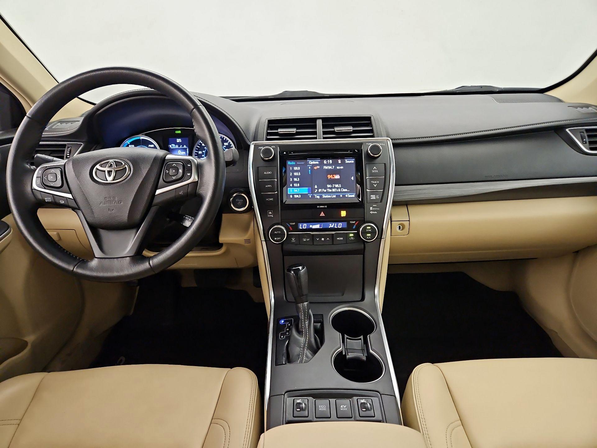 Thumbnail: 2016 Toyota Camry - 9