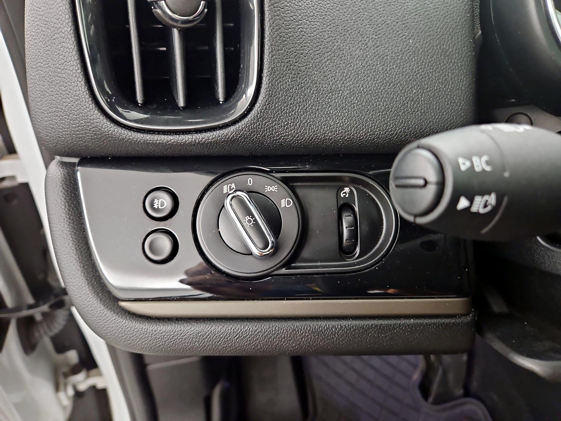 Thumbnail: 2019 MINI Cooper Countryman - 13