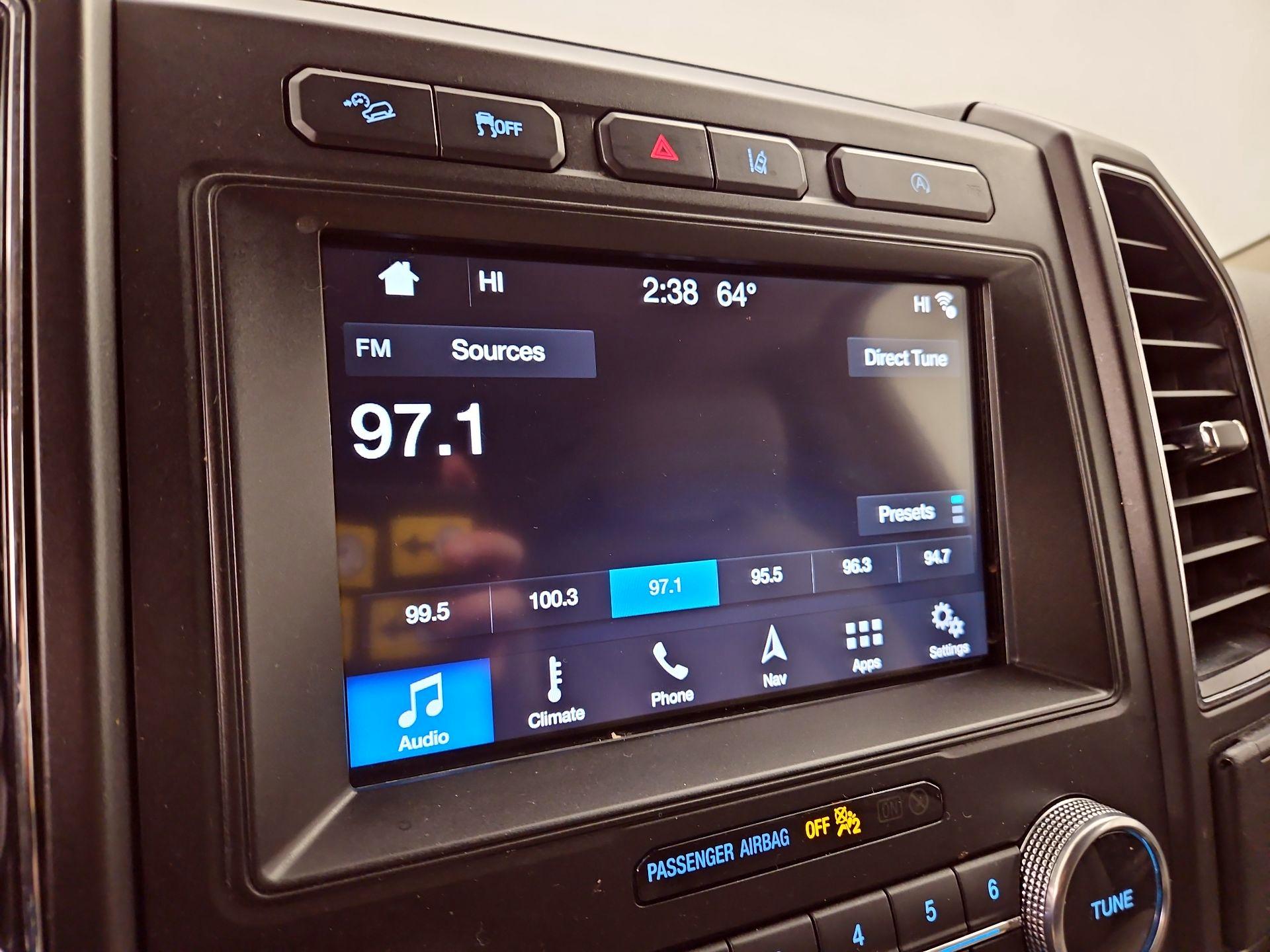 Thumbnail: 2019 Ford Expedition - 16