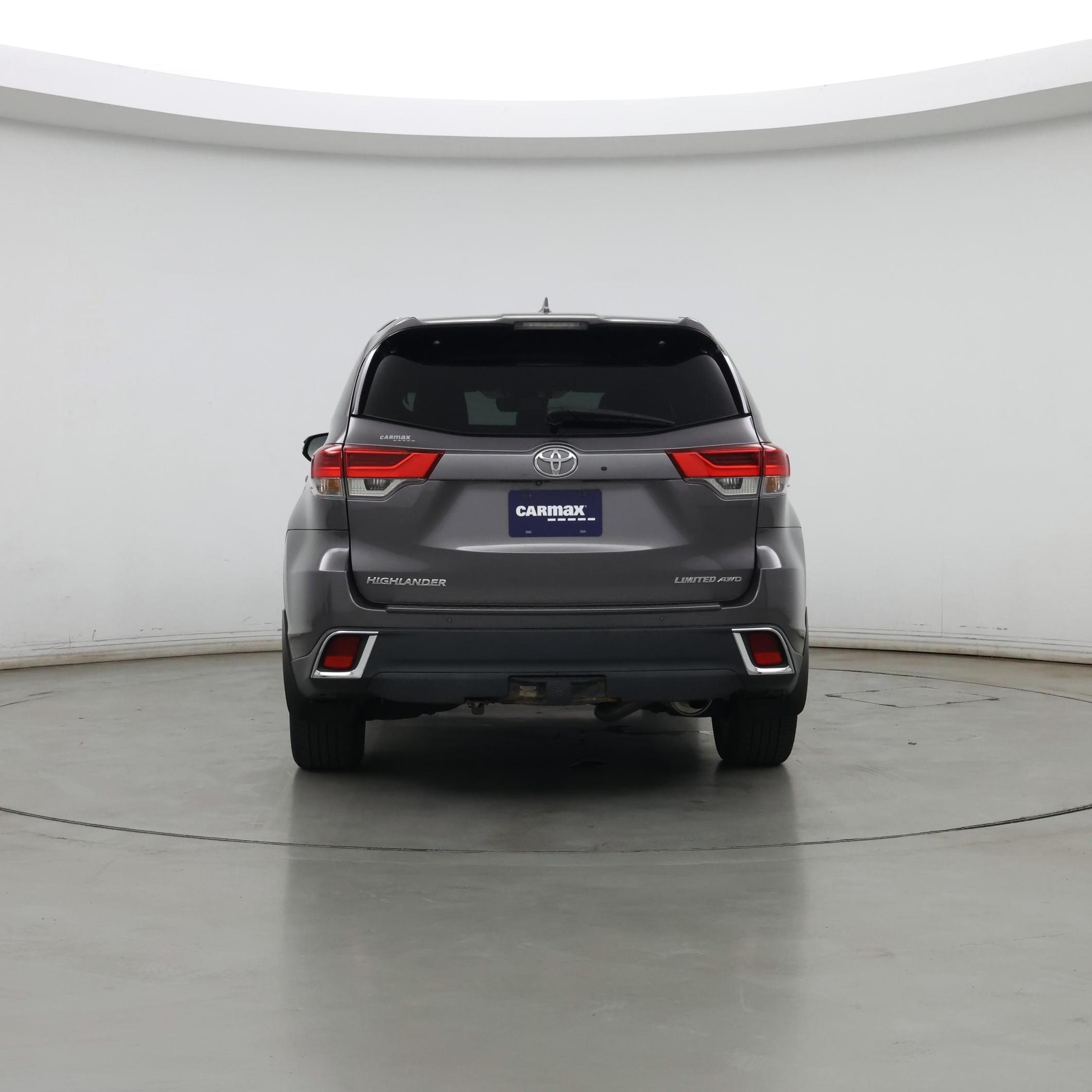 Thumbnail: 2017 Toyota Highlander - 6