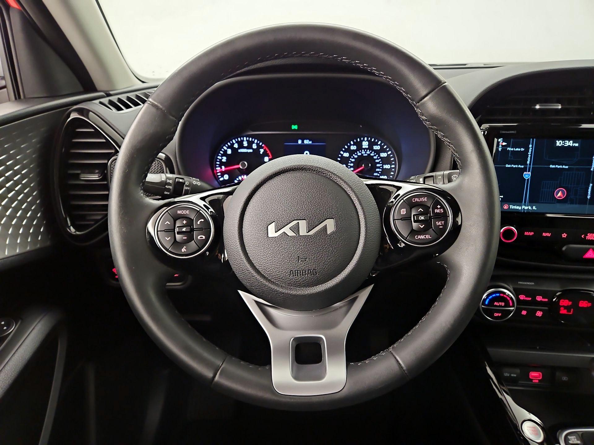 Thumbnail: 2022 Kia Soul - 10