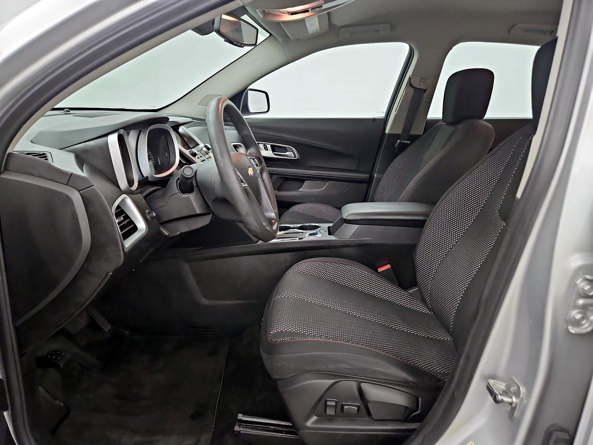 Thumbnail: 2017 Chevrolet Equinox - 11
