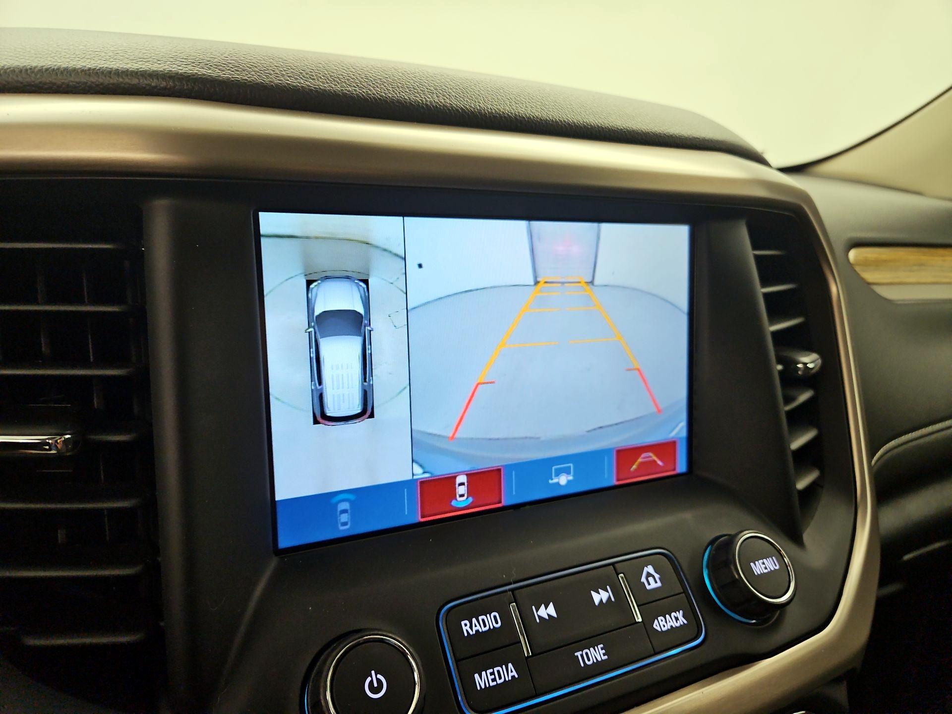 Thumbnail: 2017 GMC Acadia - 15
