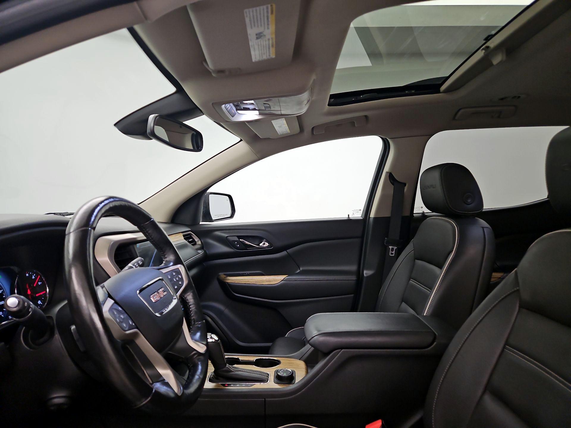 Thumbnail: 2017 GMC Acadia - 20