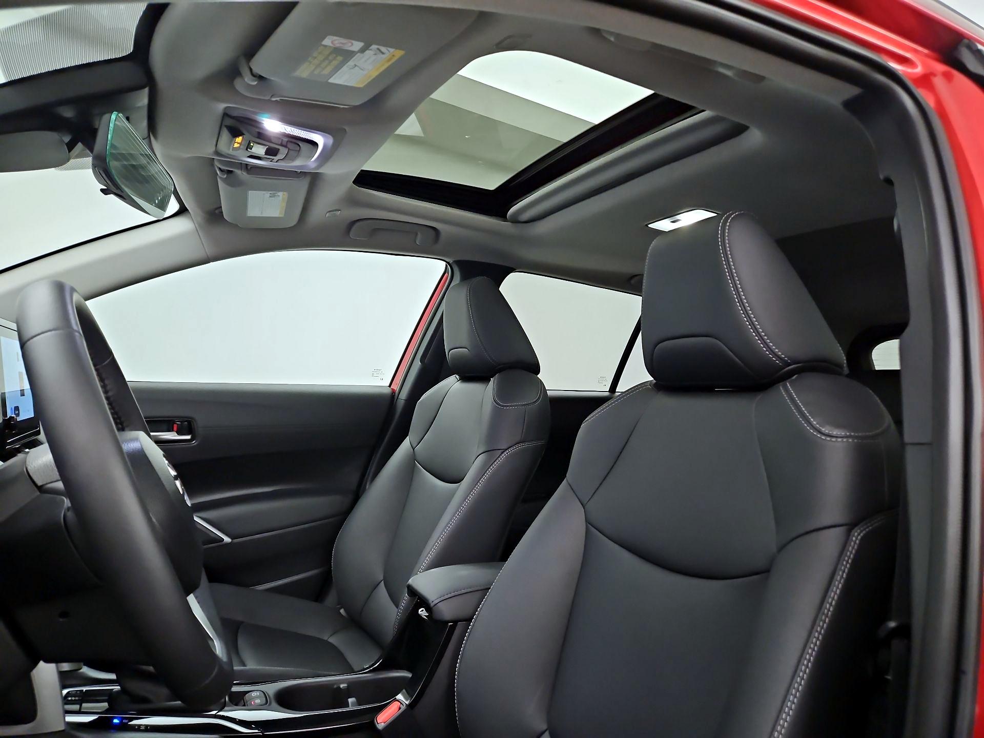 Thumbnail: 2025 Toyota Corolla Cross - 19