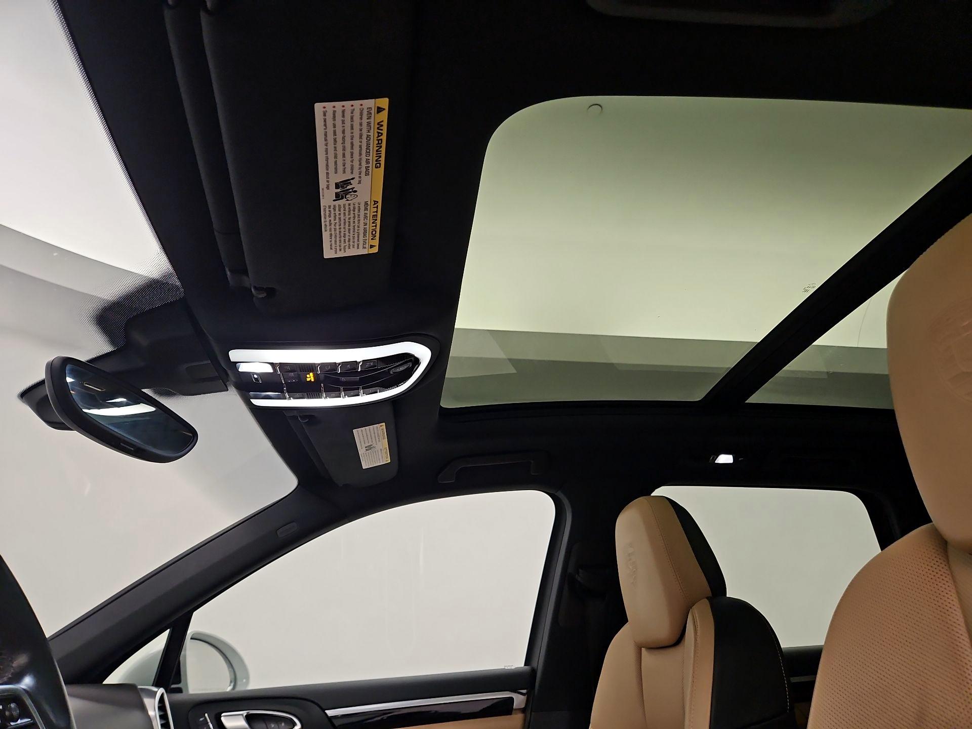 Thumbnail: 2017 Porsche Cayenne - 20