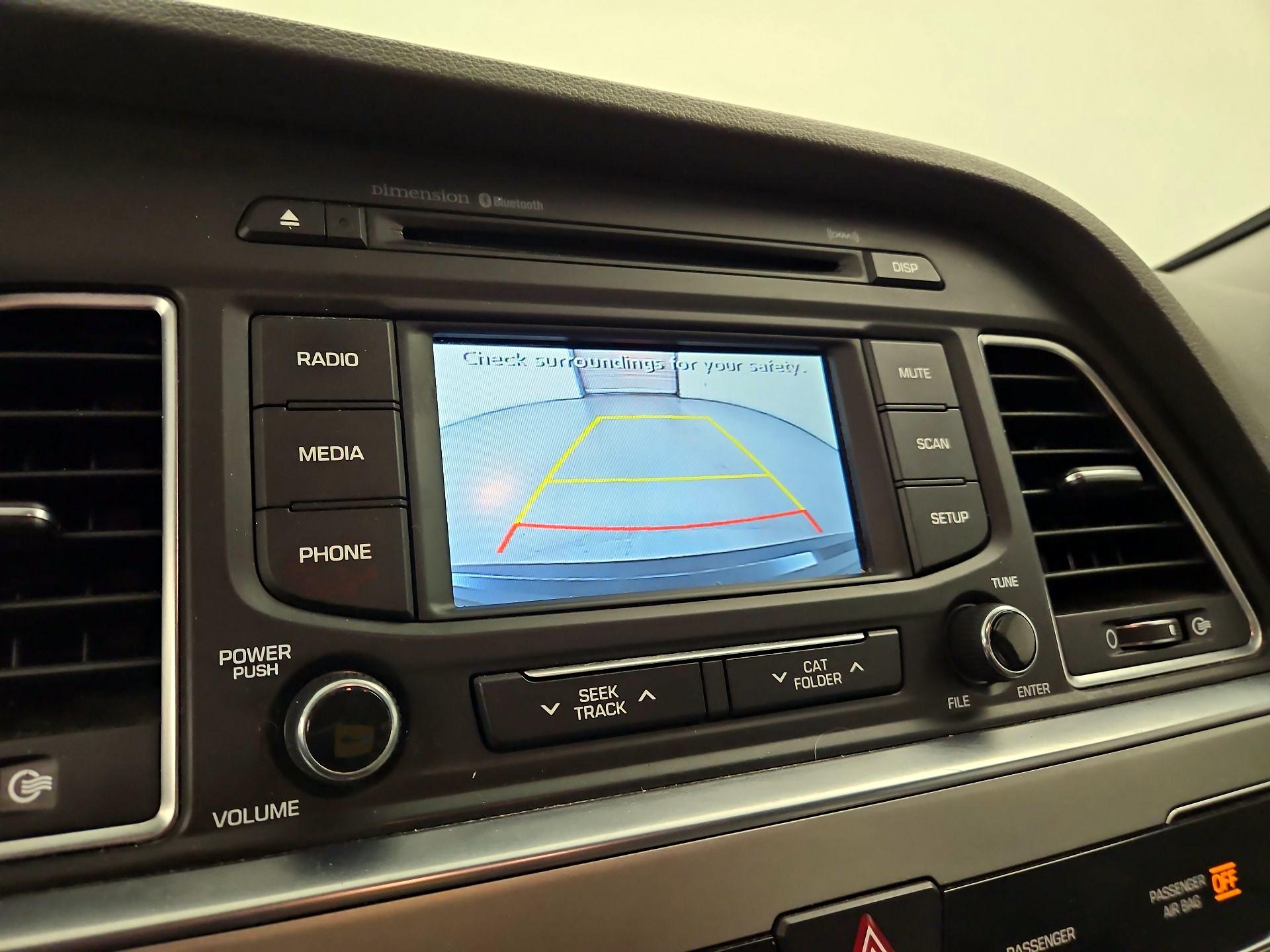 Thumbnail: 2015 Hyundai Sonata - 14