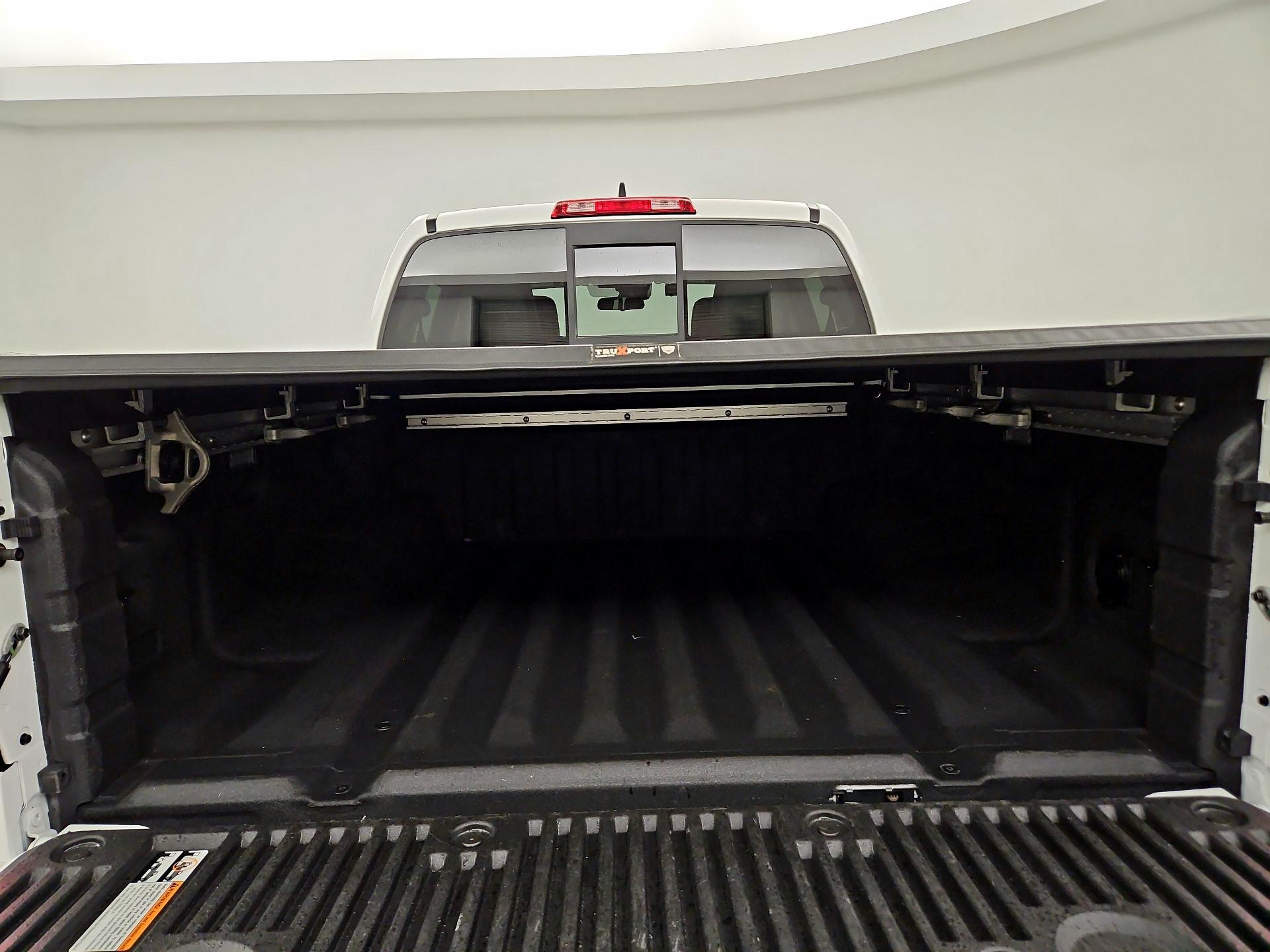 Thumbnail: 2022 Nissan Frontier - 20