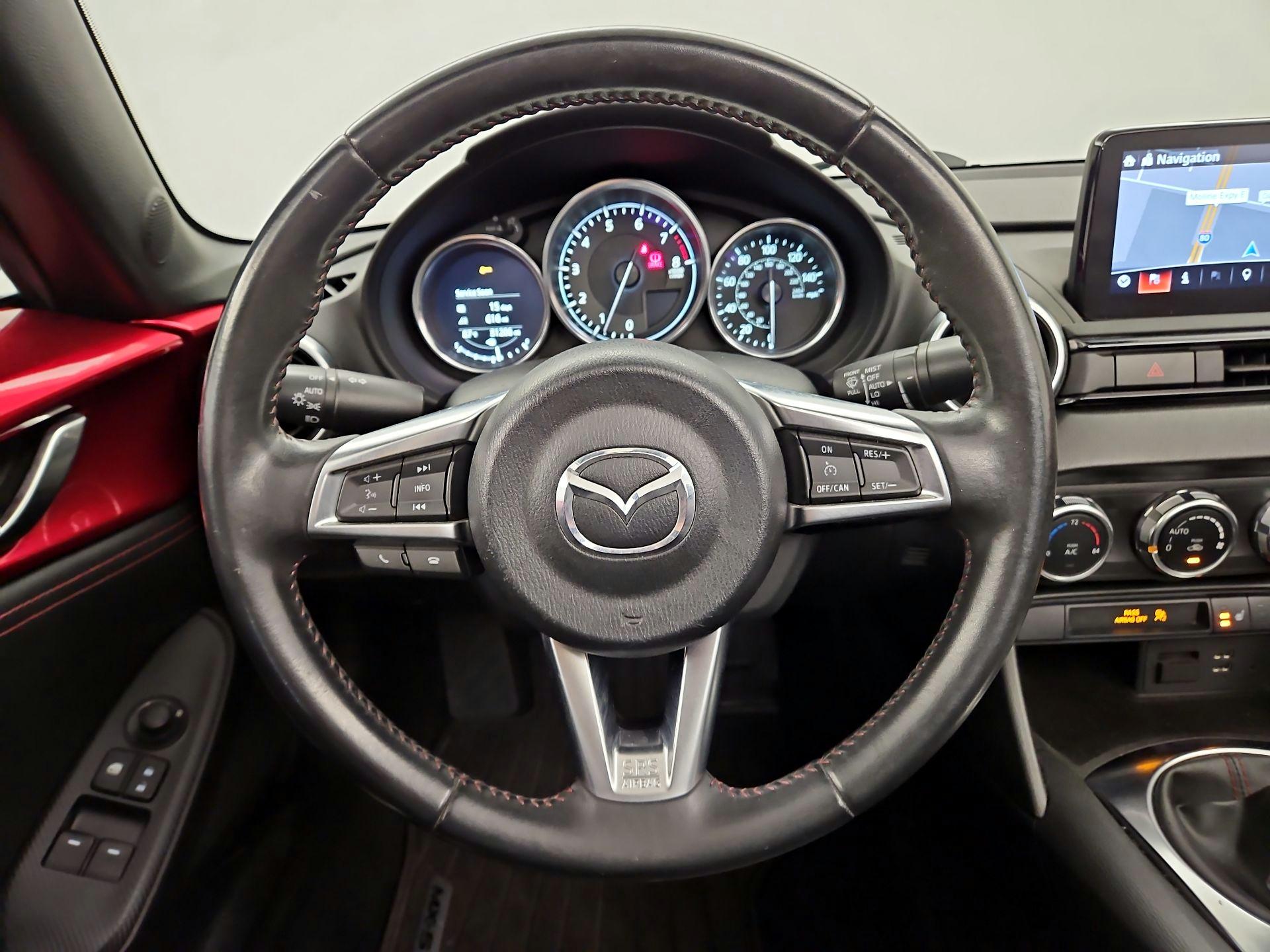 Thumbnail: 2019 Mazda MX-5 Miata - 10