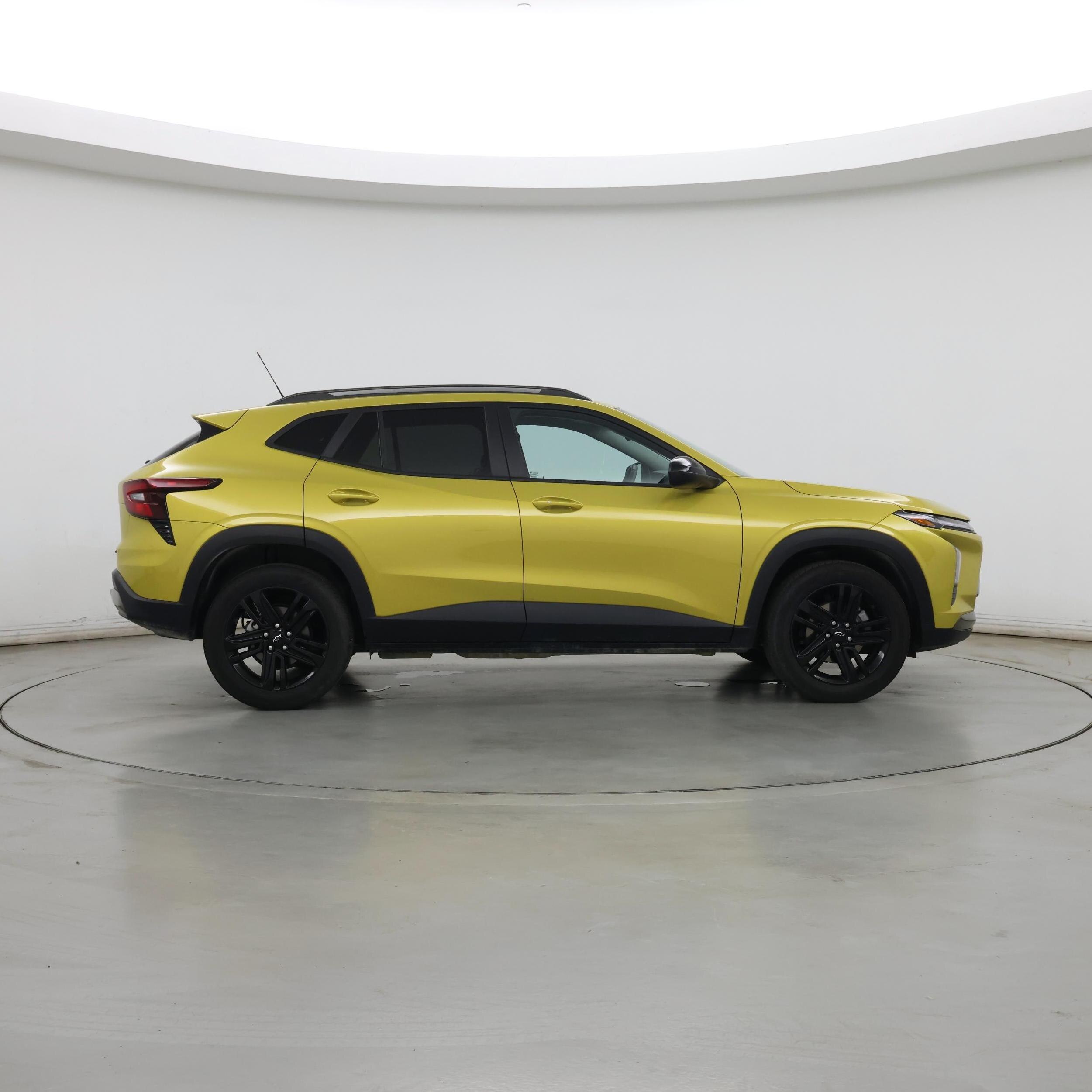 Thumbnail: 2024 Chevrolet Trax - 7