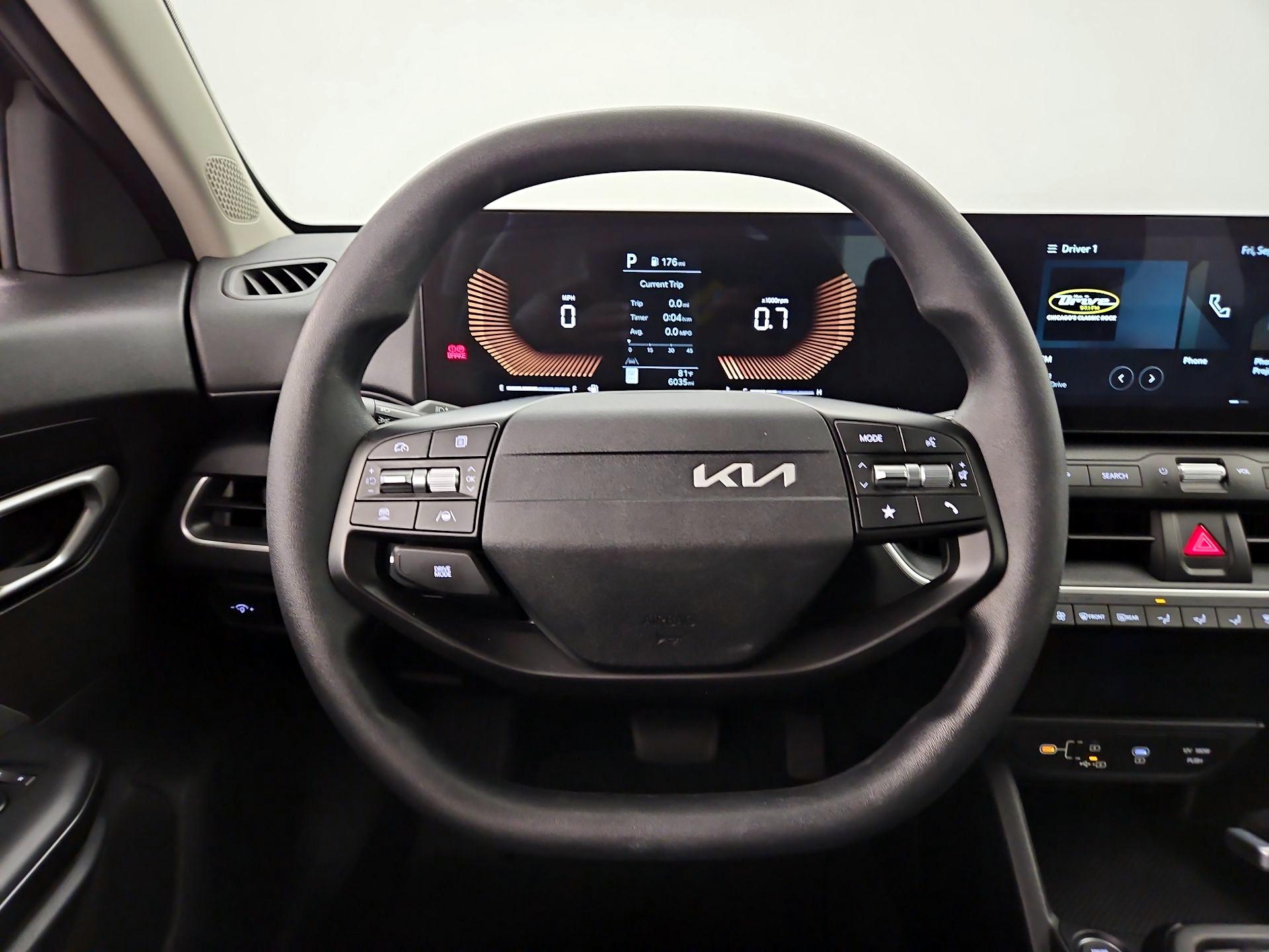 Thumbnail: 2025 Kia K4 - 10