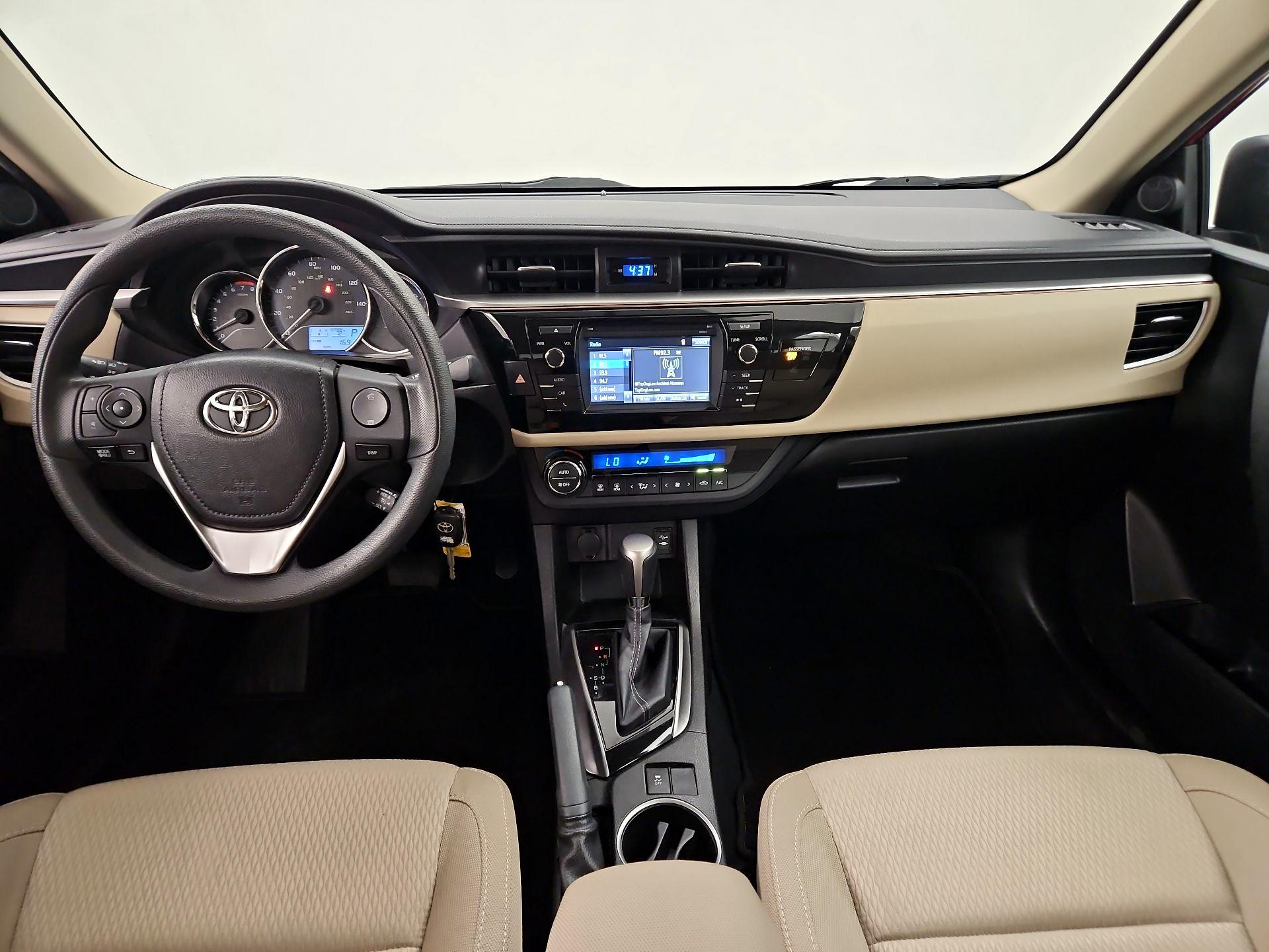 Thumbnail: 2014 Toyota Corolla - 9