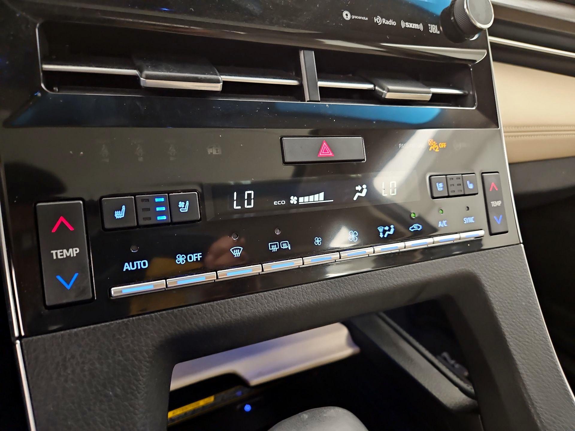 Thumbnail: 2019 Toyota Avalon - 17